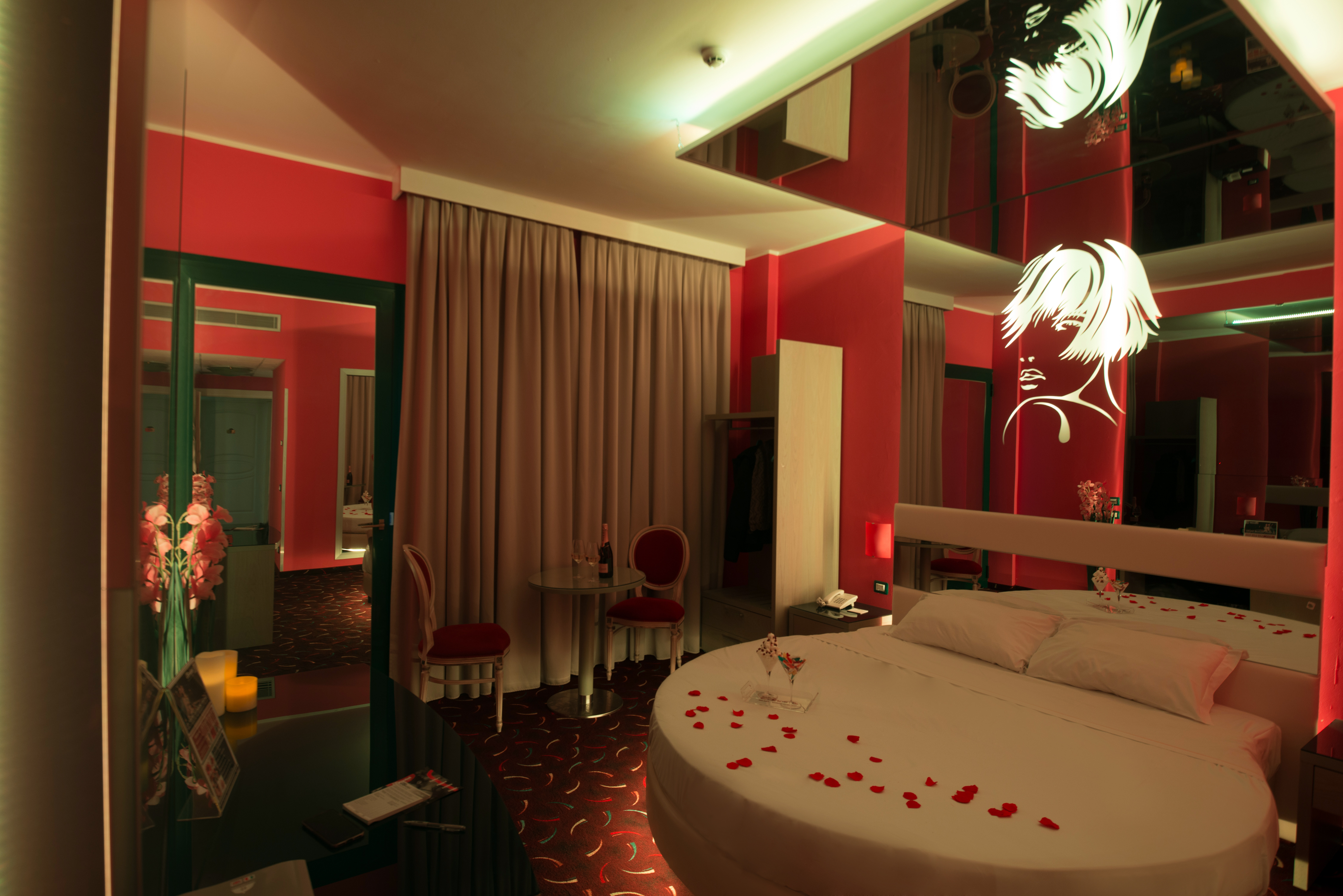 Double Single Economy