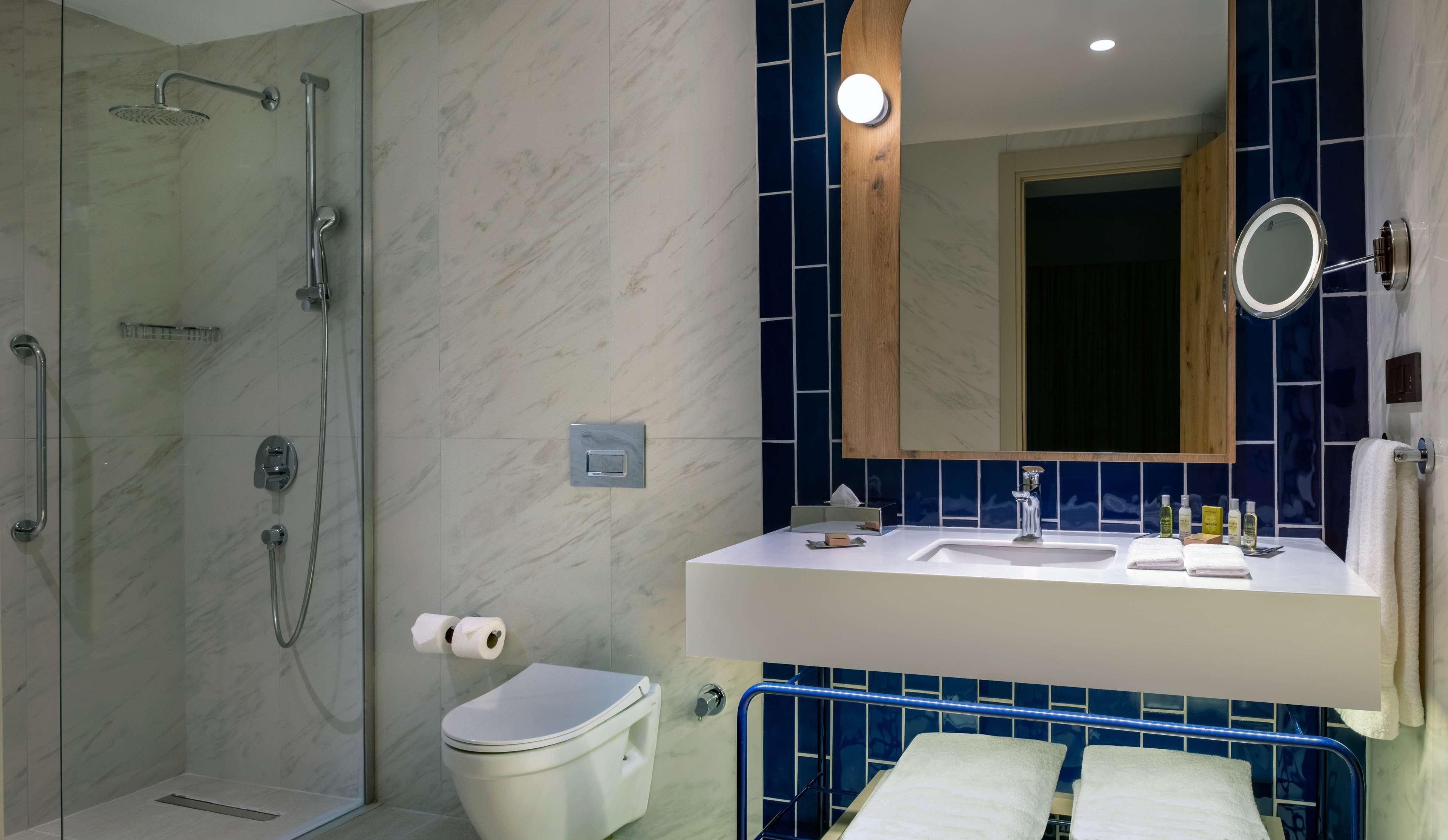 Family Room Connecting Room