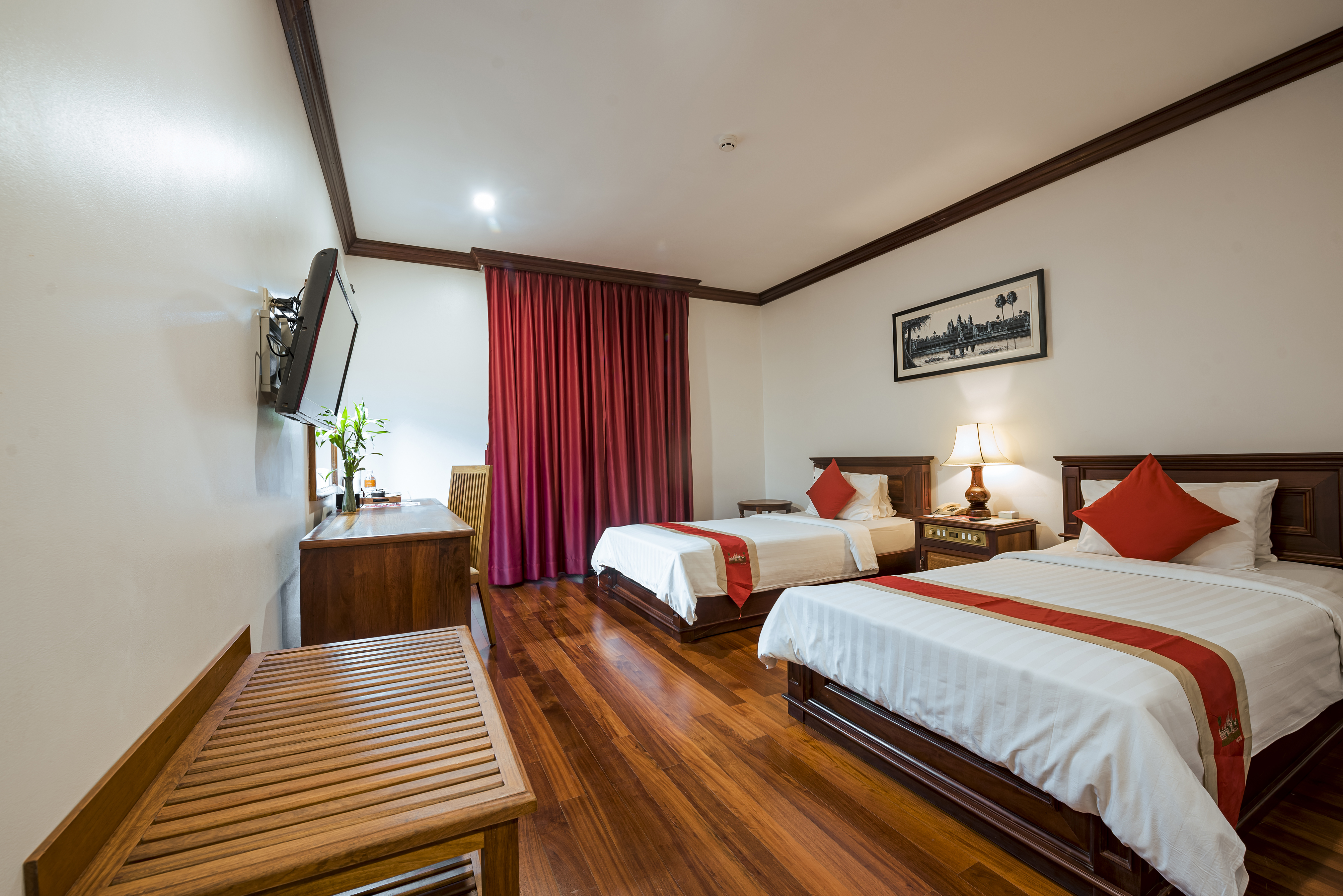 Twin Deluxe with Balcony