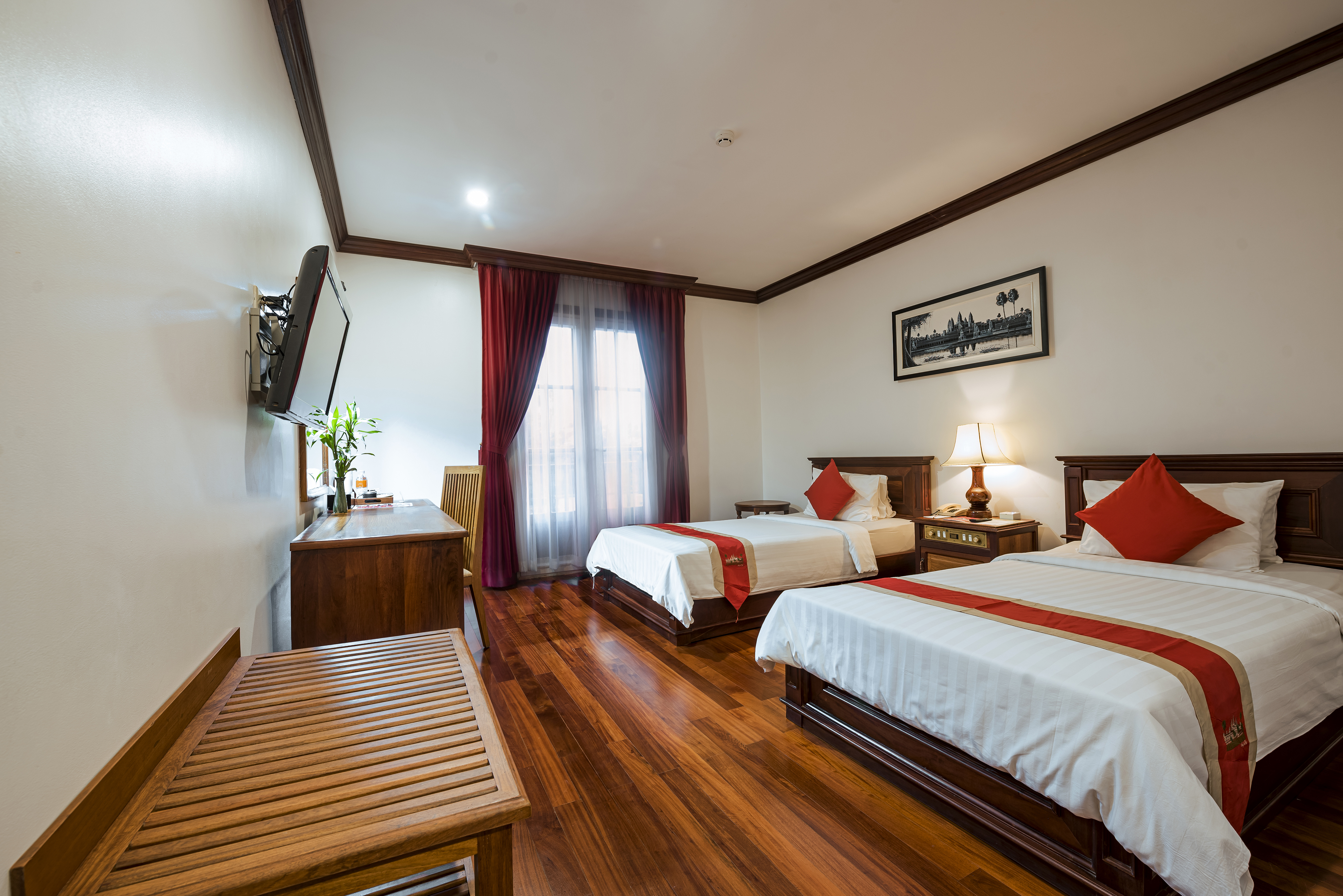 Twin Deluxe with Balcony