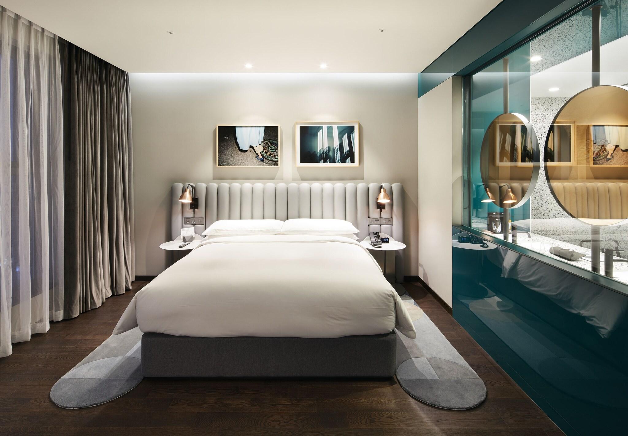 Suite King Bed Non Smoking