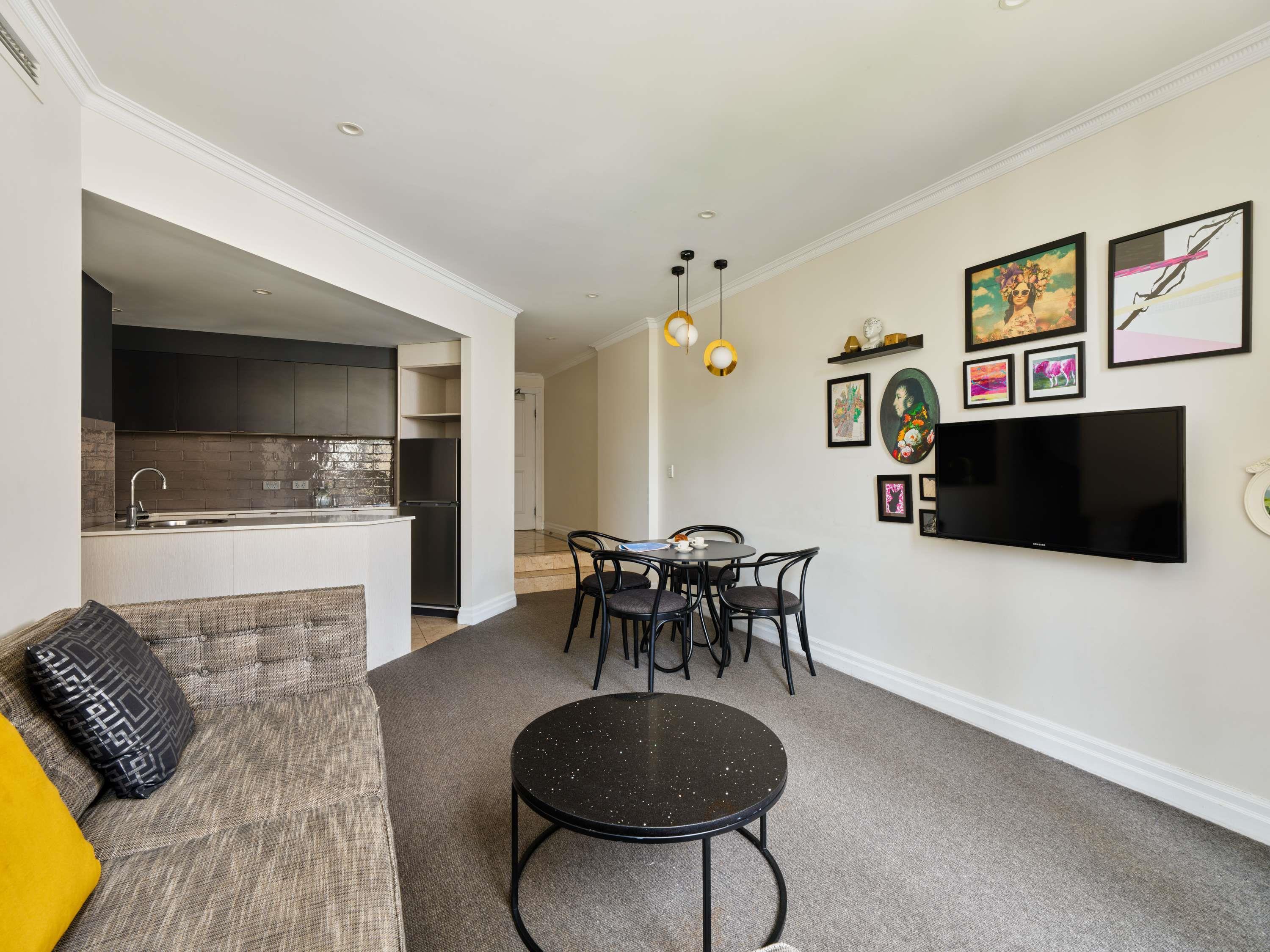 Apartment Deluxe Two Bedroom