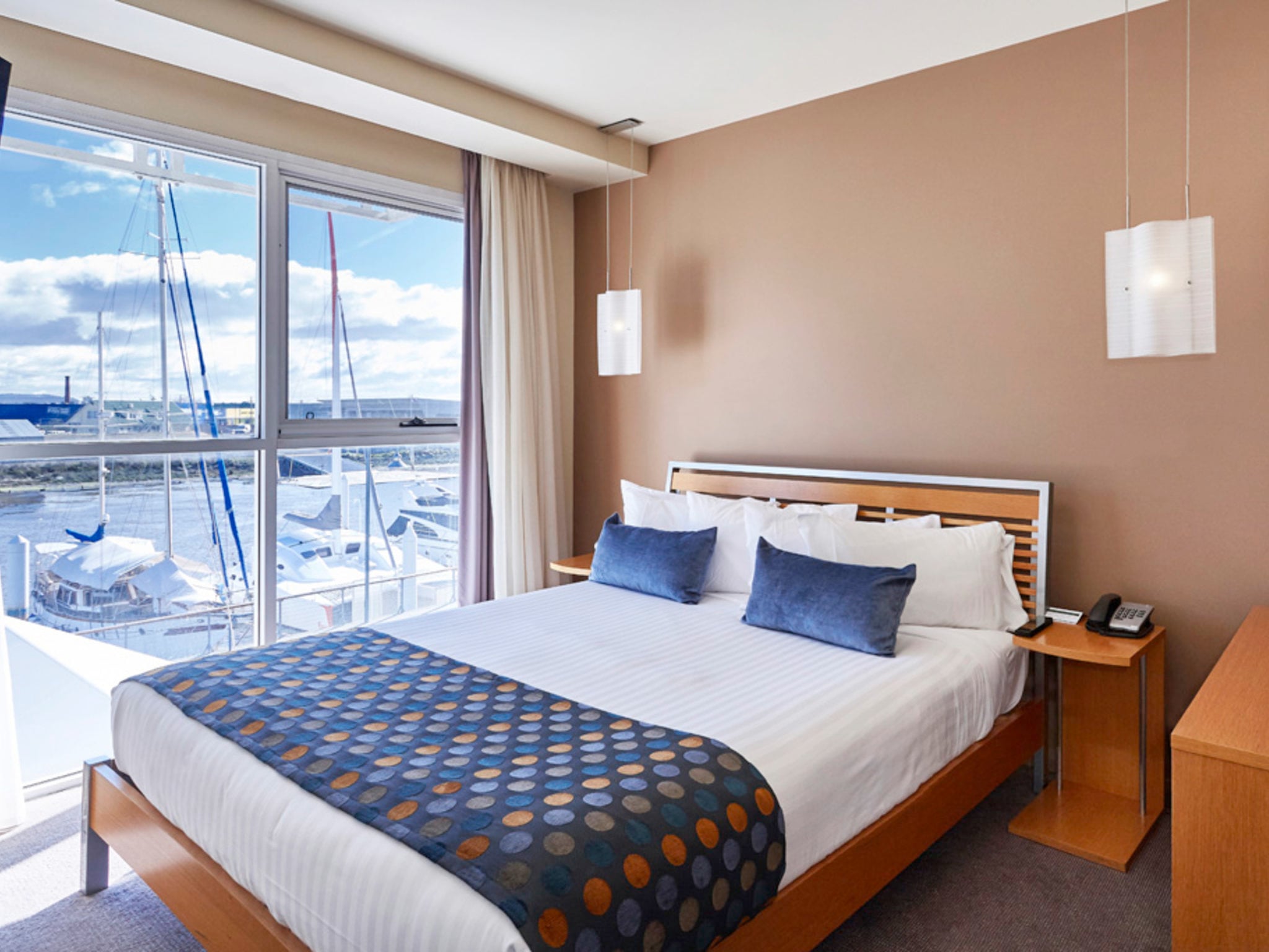 Apartment Two Bedrooms with Views