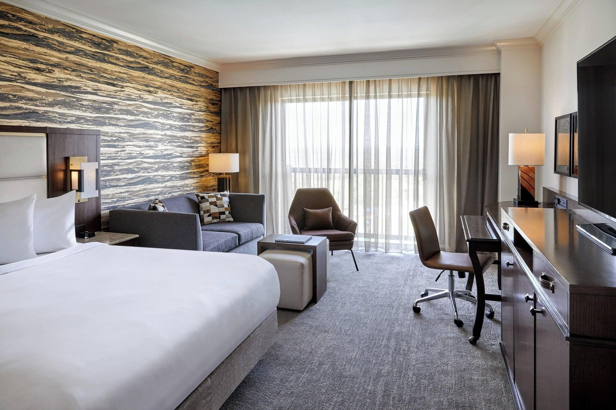 Double Accessible King Size Bed