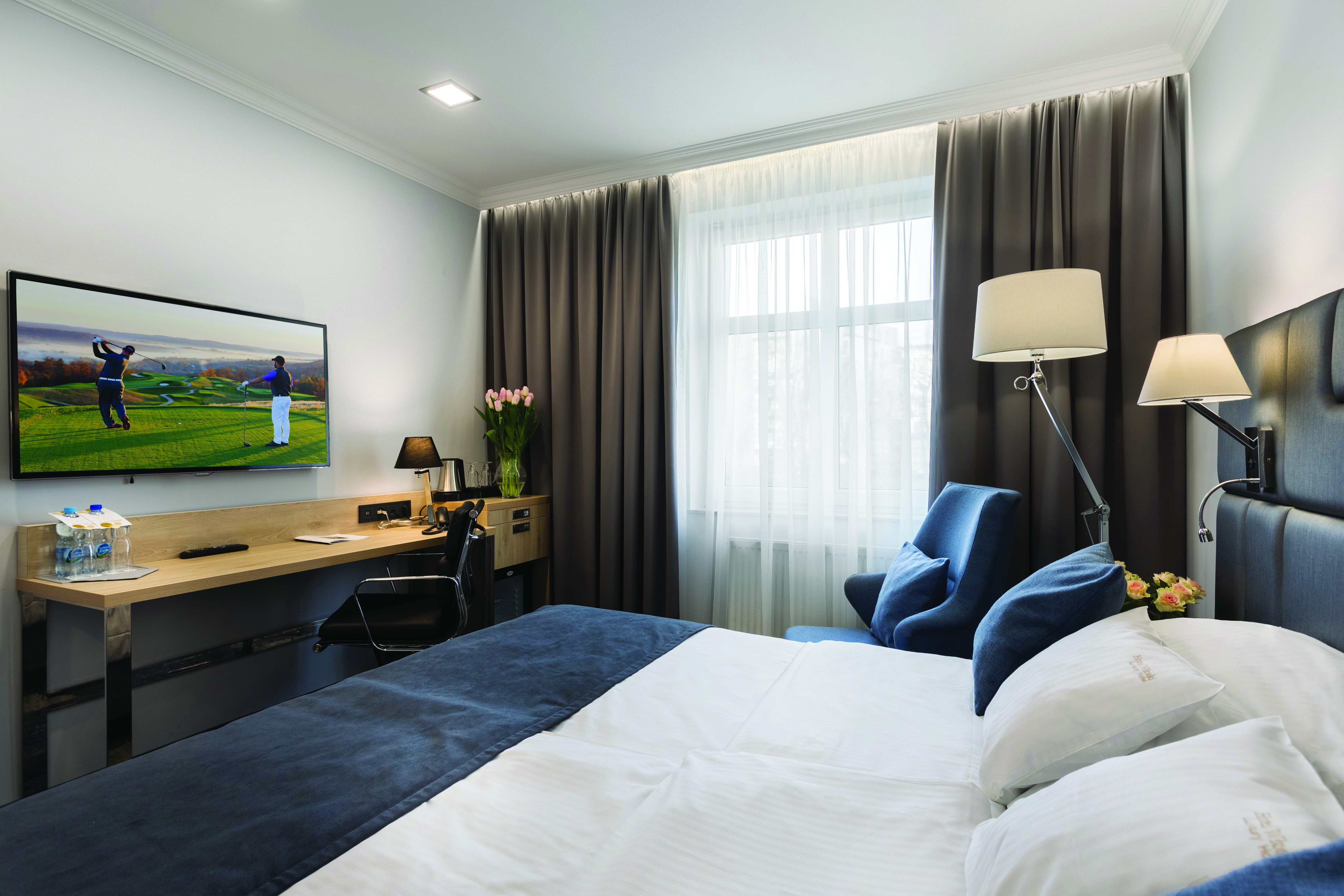 Double or Twin Standard