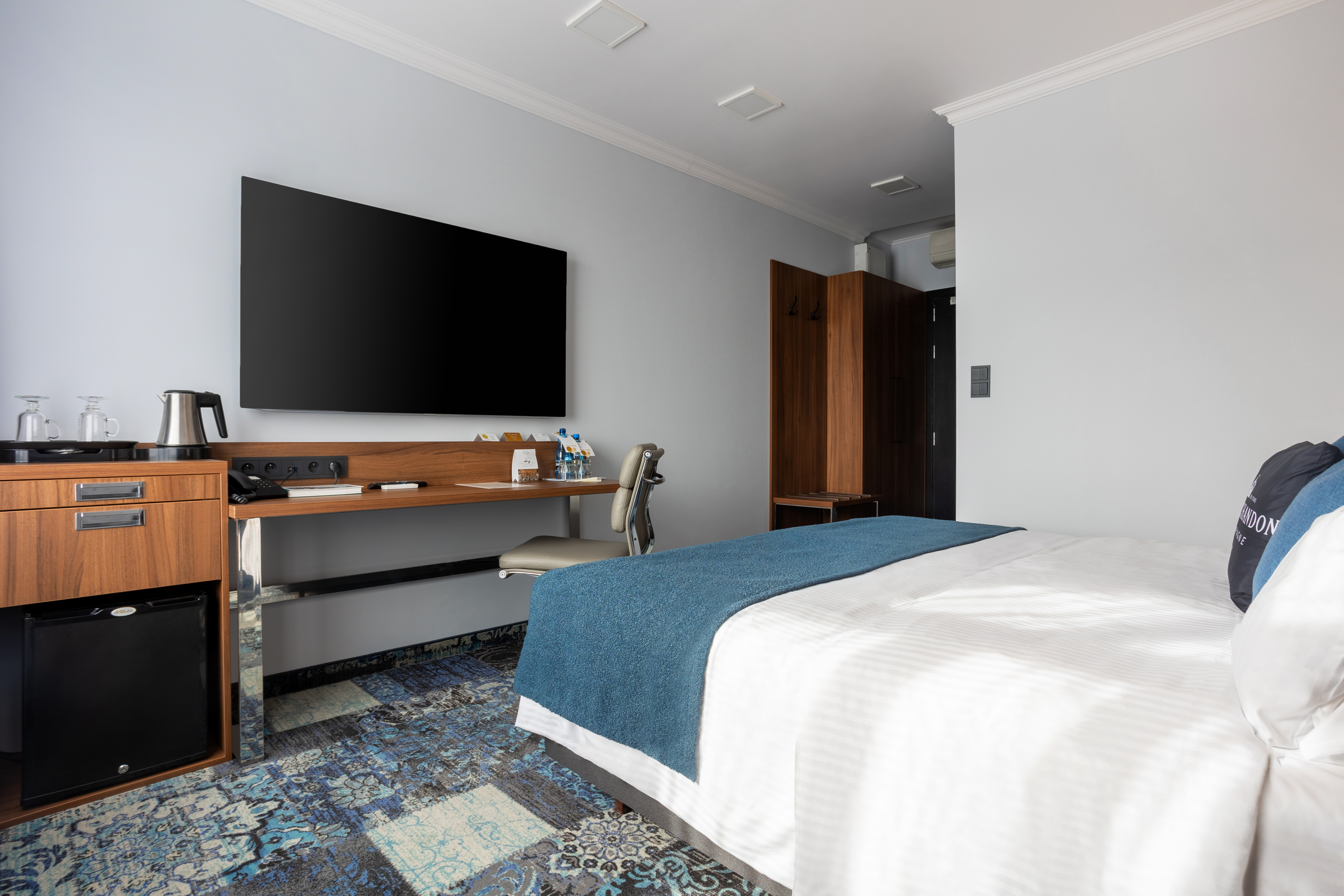 Double or Twin Superior