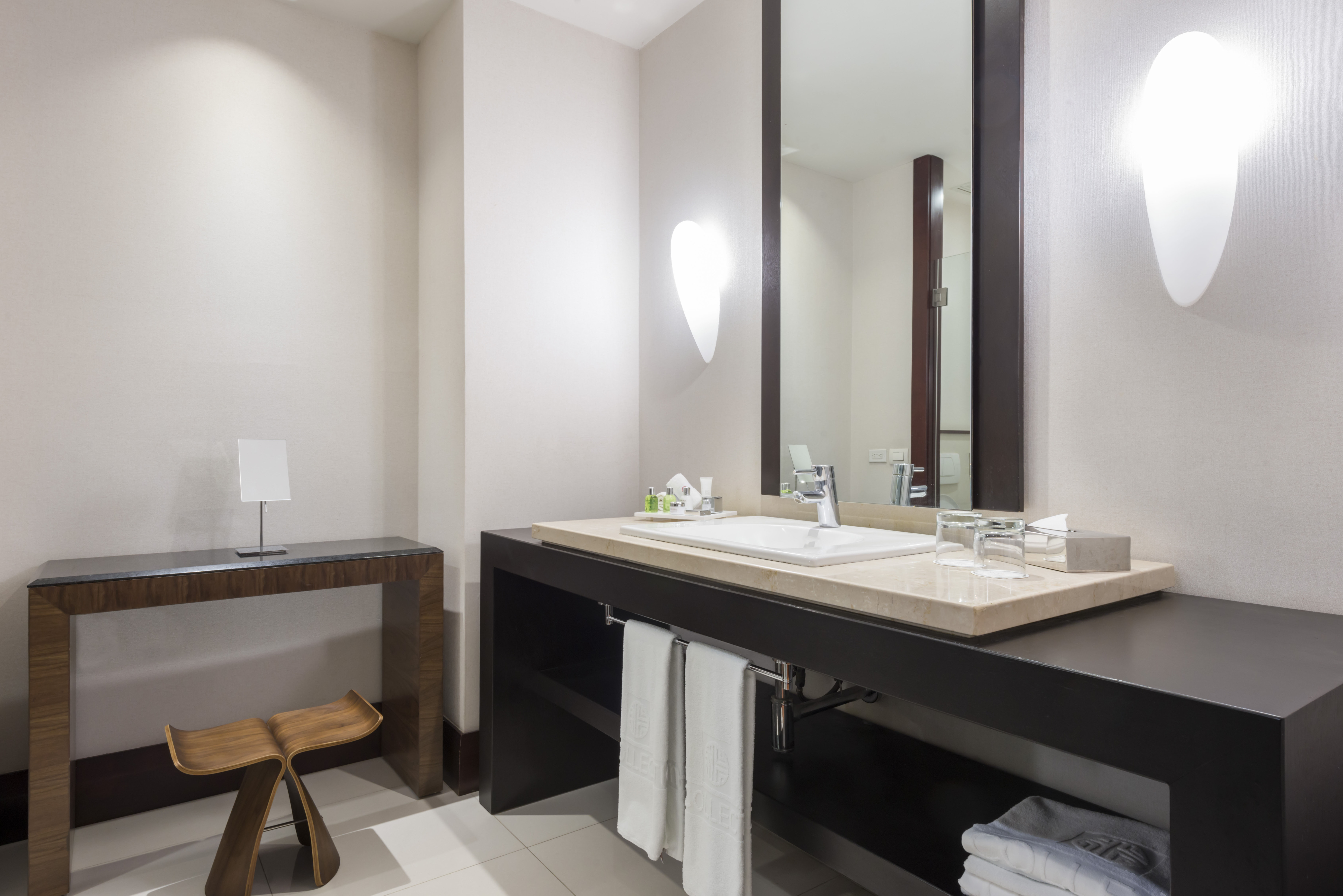 Double Superior with Views