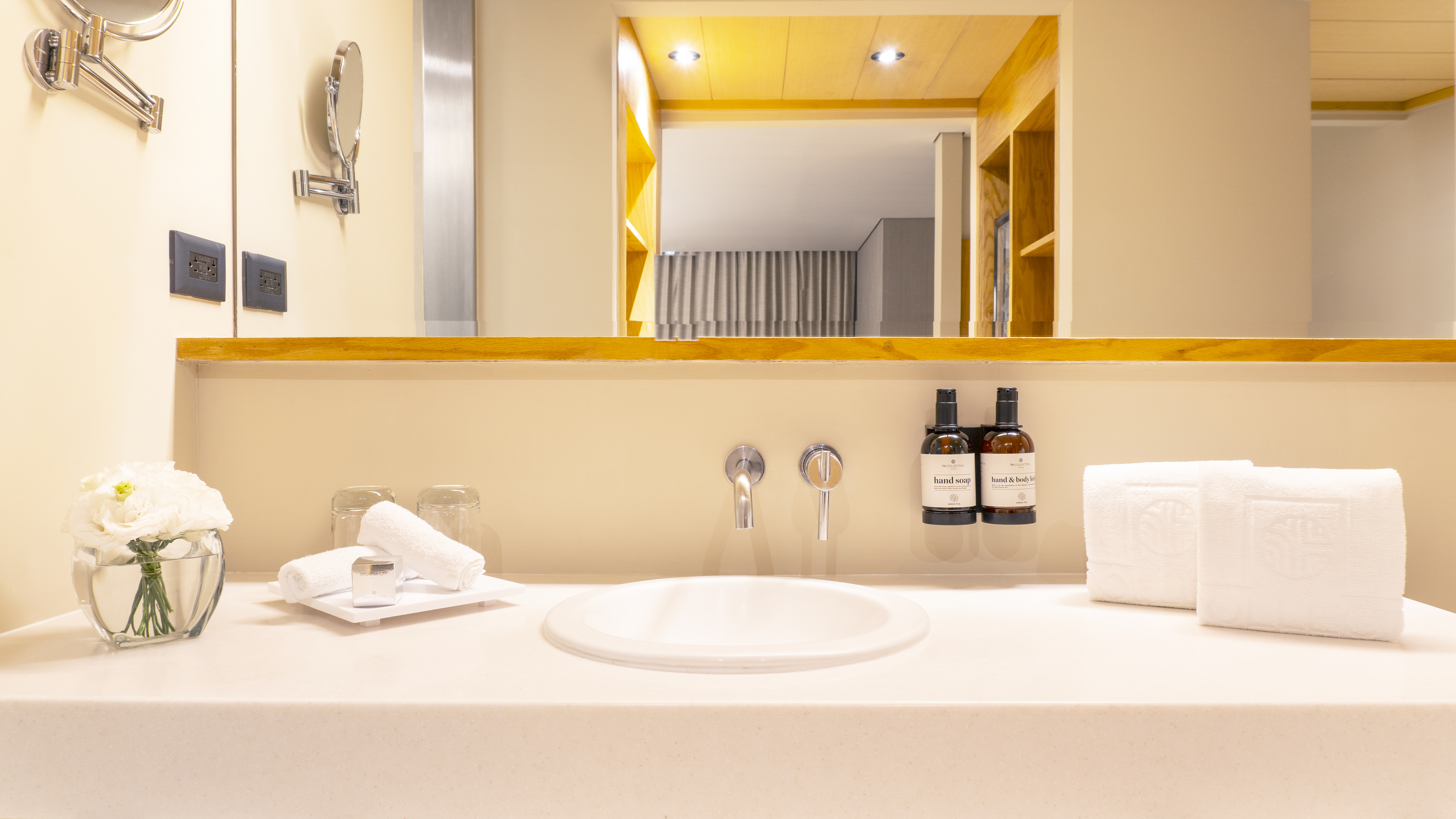 Double Single Premium