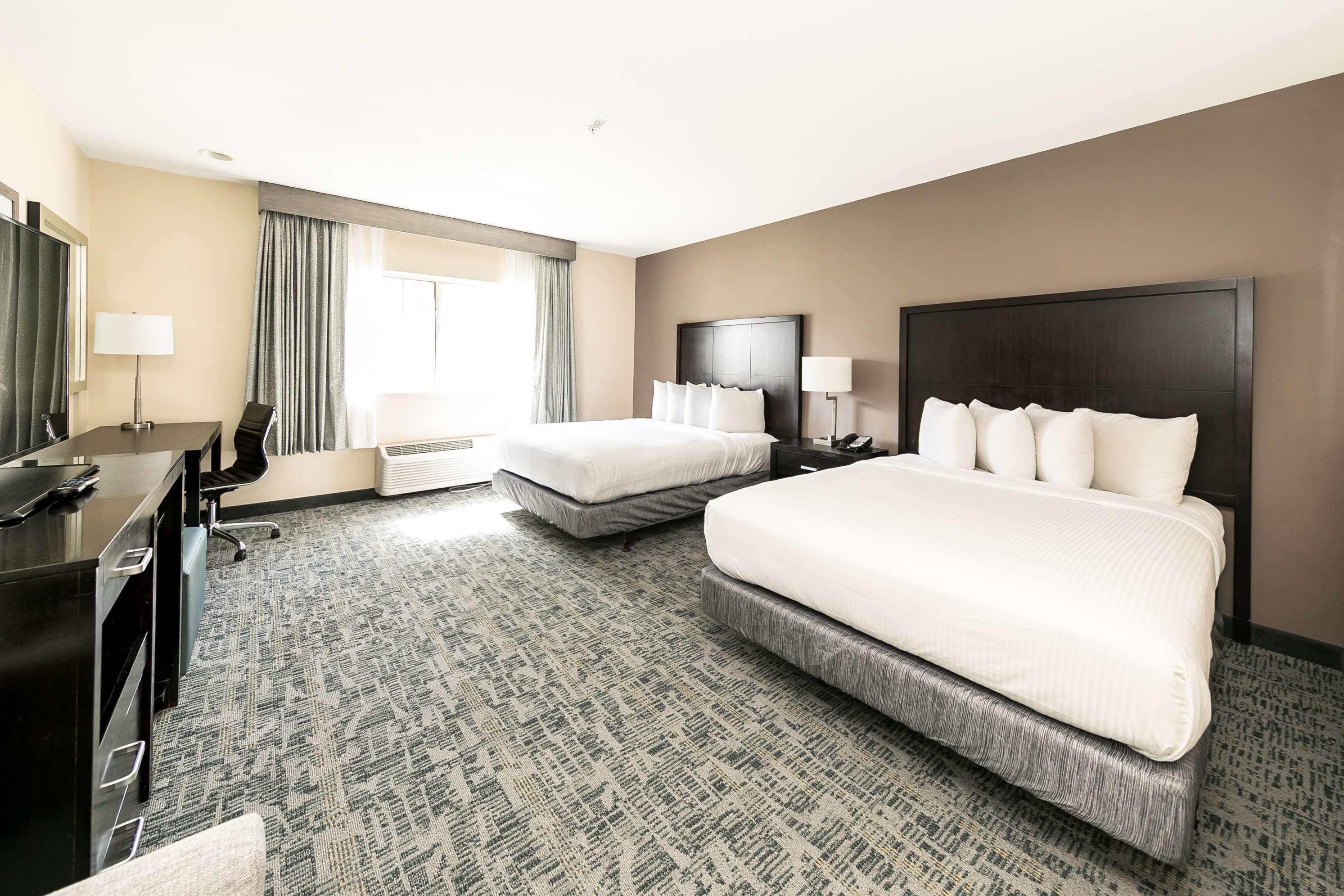 Room Accessible-two Queen Beds