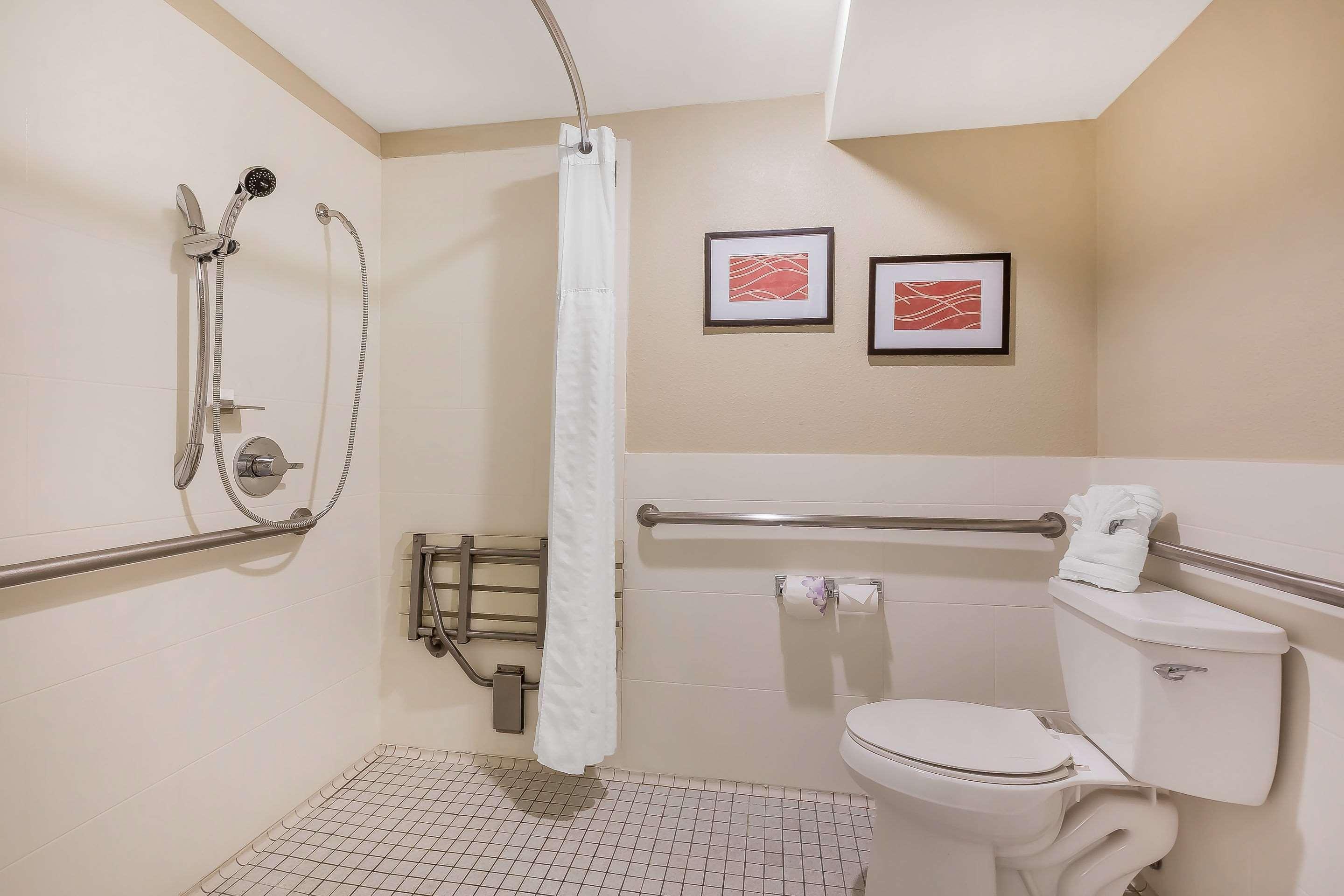 Double Queen Size Bed