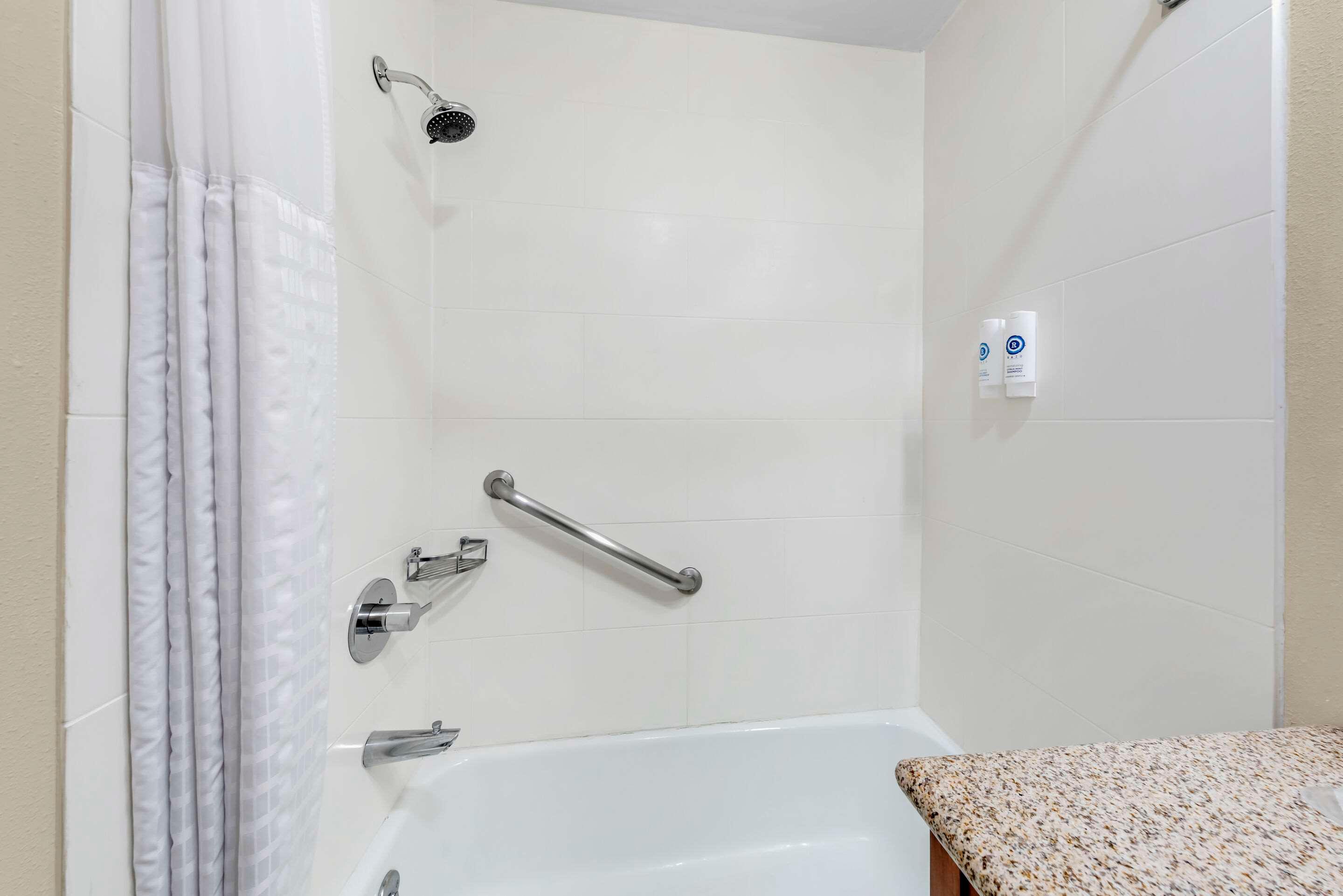 Double Queen Bed Non Smoking