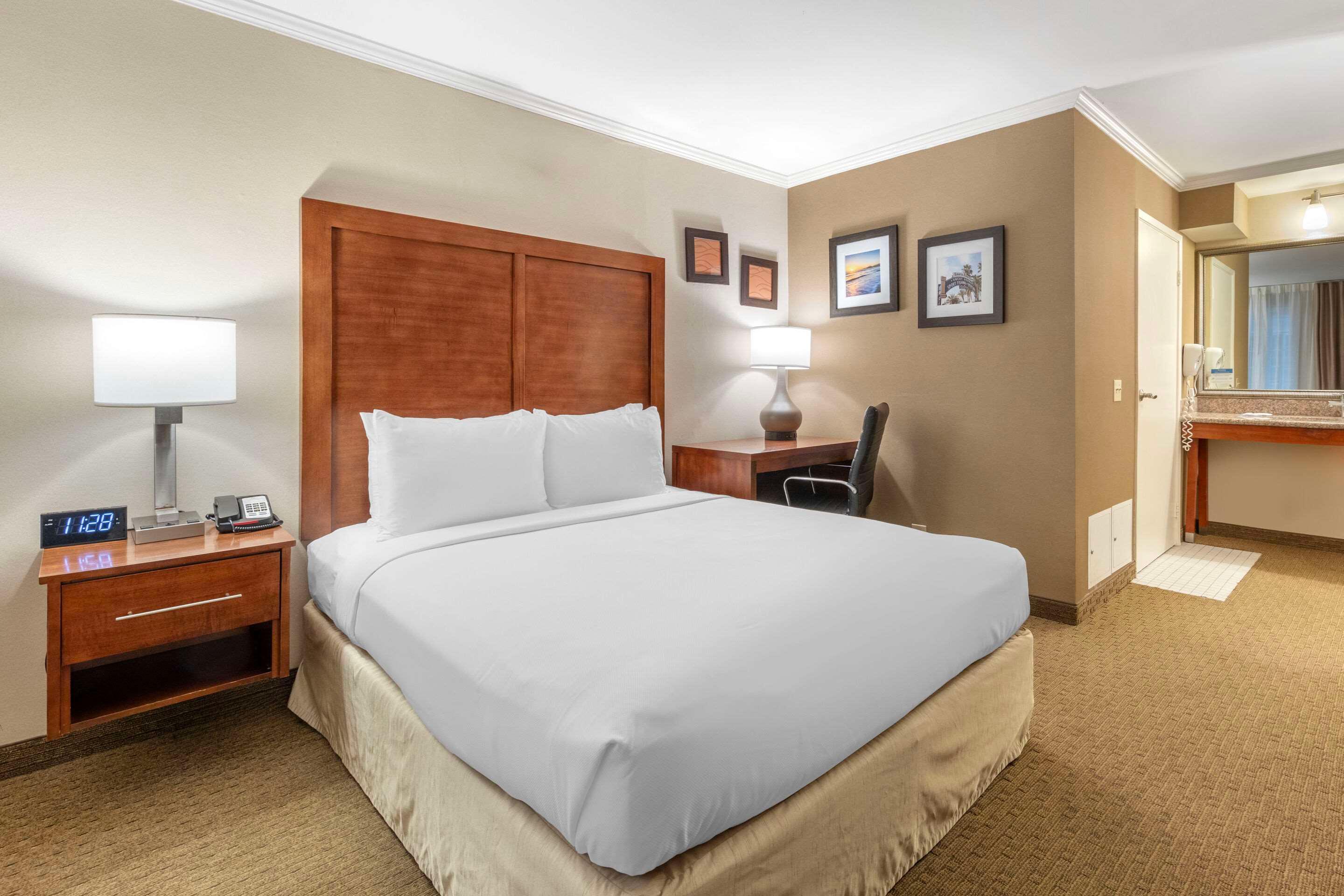 Double Queen Size Bed