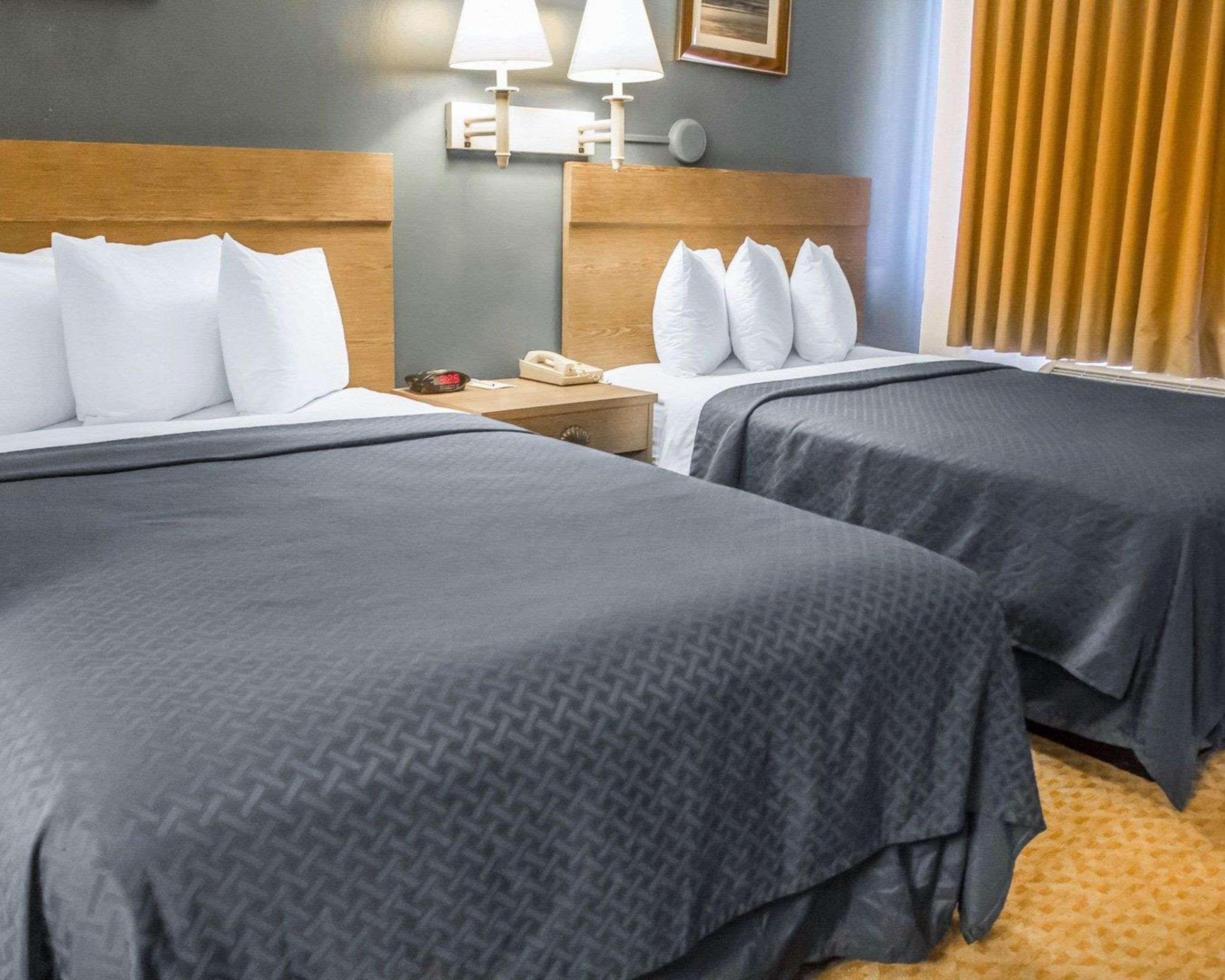 Quadruple Two Double Beds