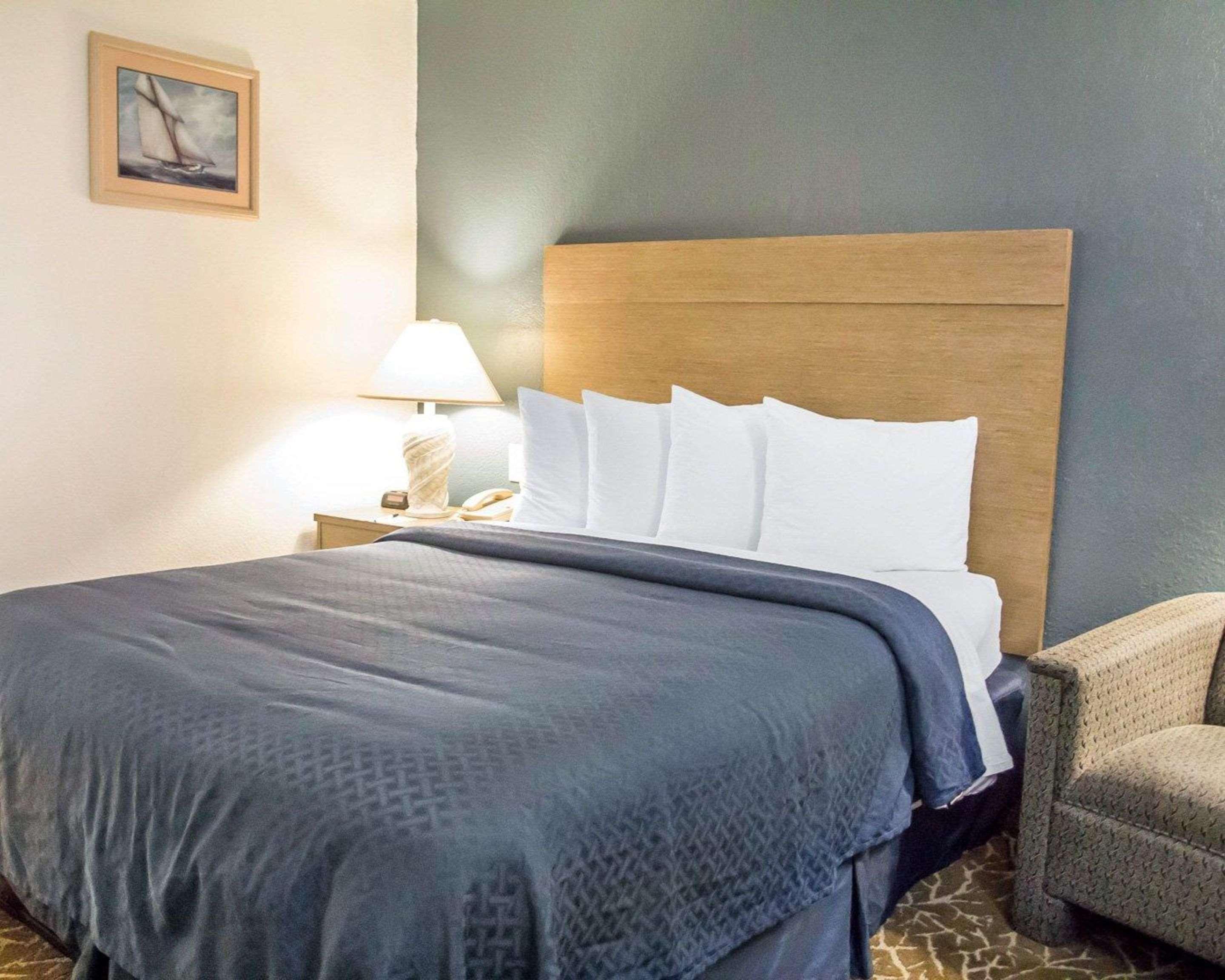 Double Queen Size Bed