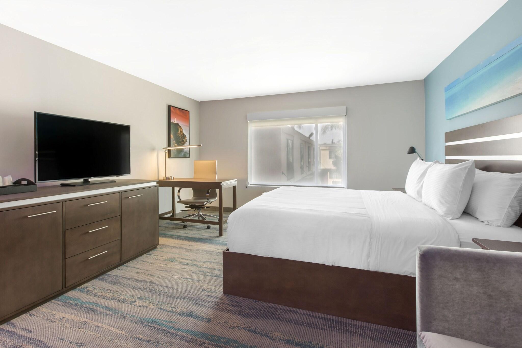 Double King Size Bed