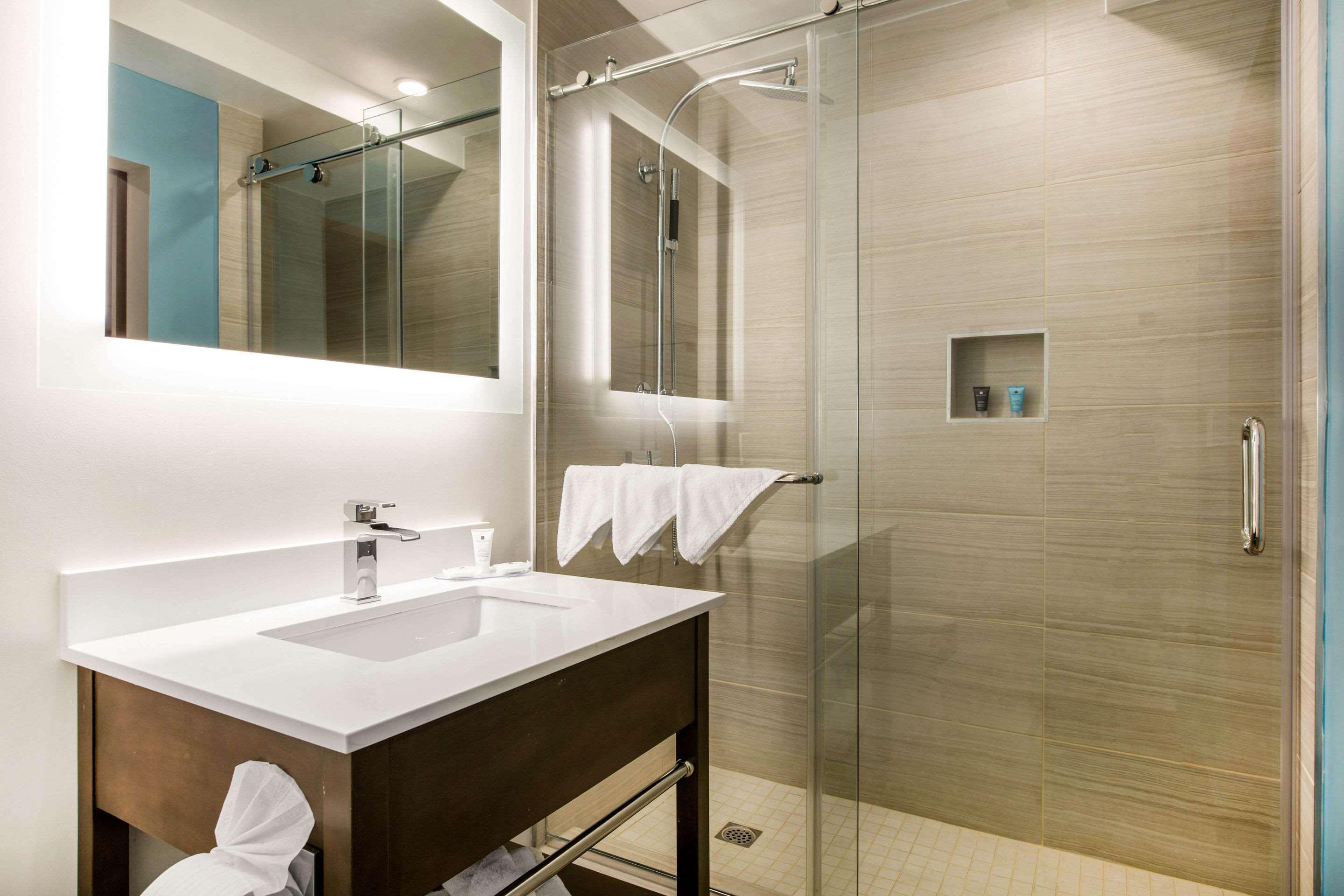 Suite Two Queen Beds