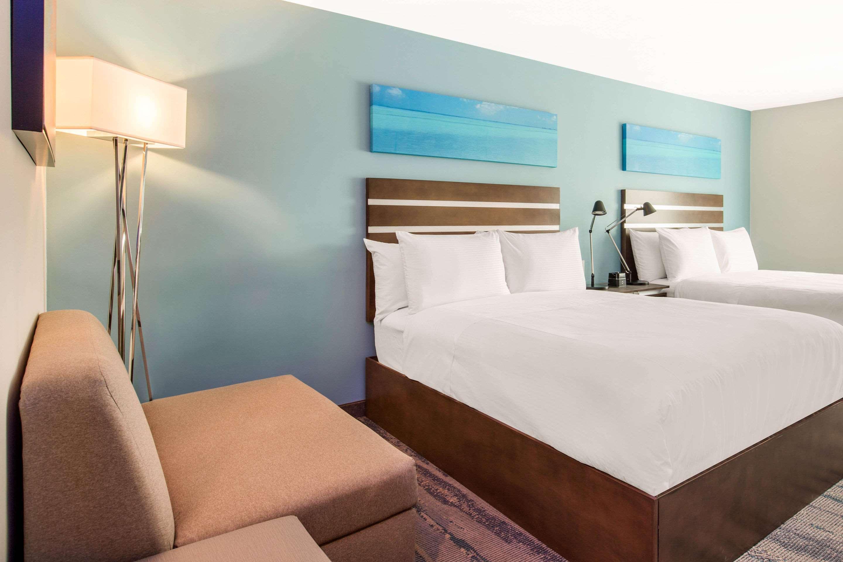 Suite Two Queen Beds