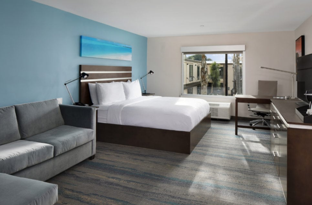 Junior Suite King Size Bed