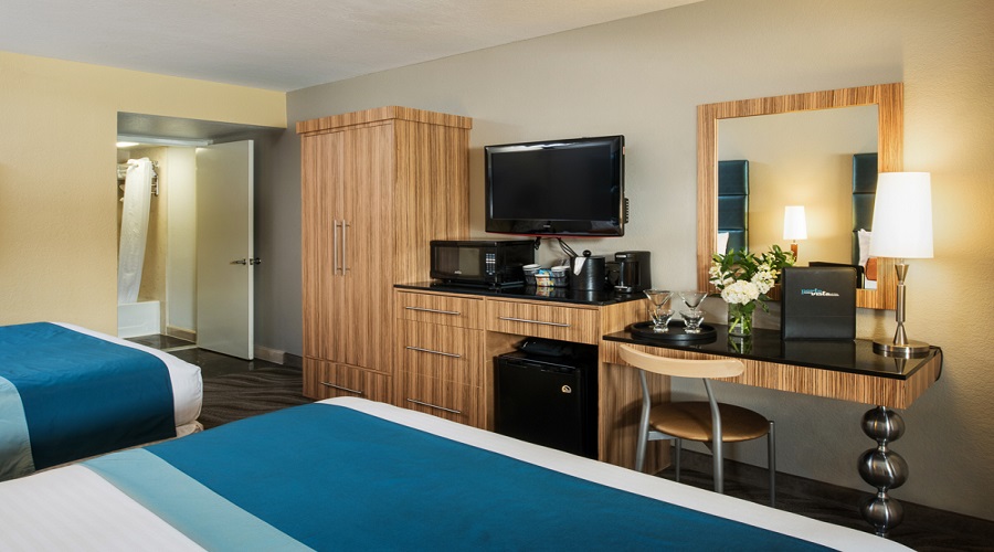 Double Queen Size Bed