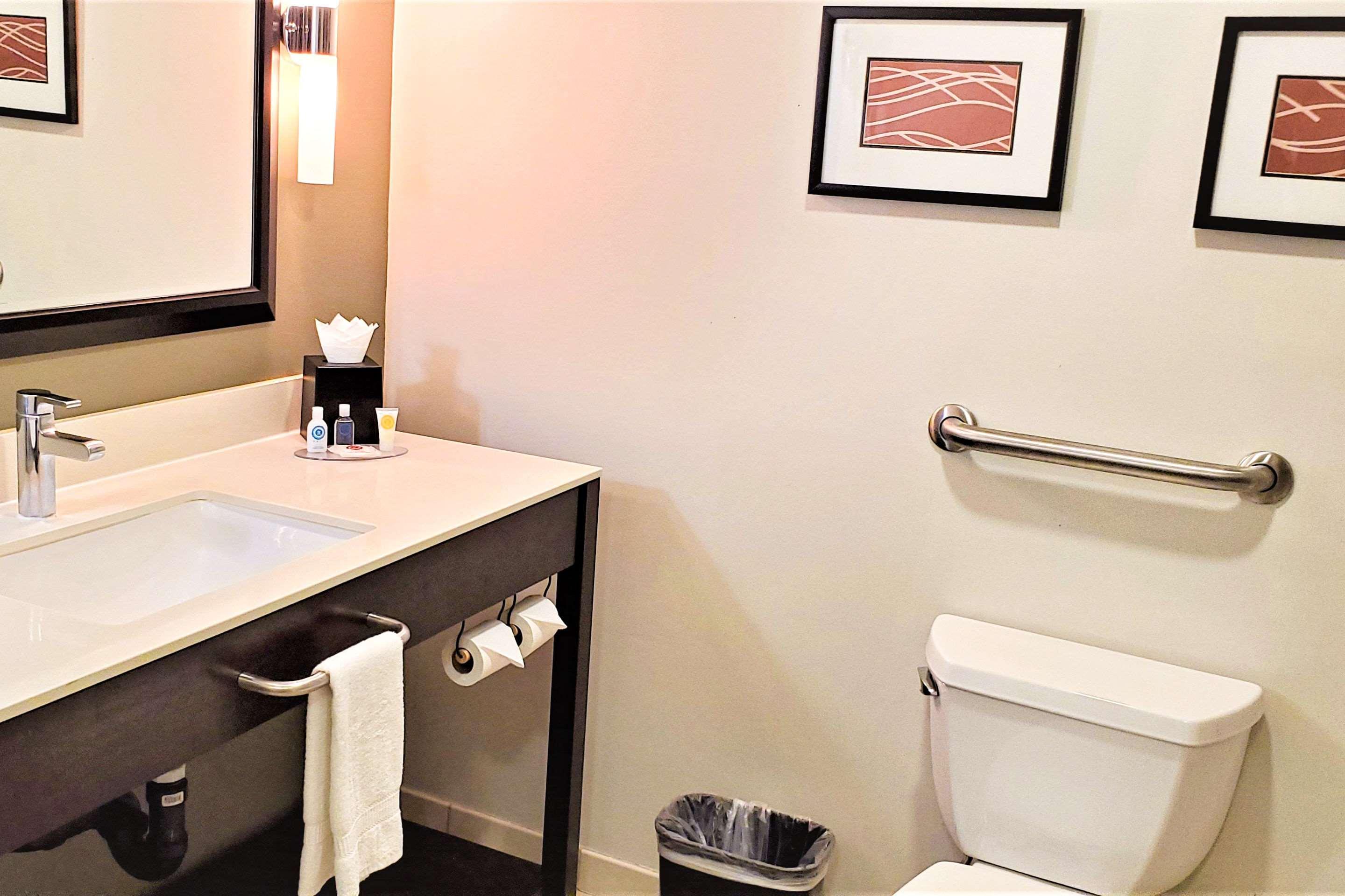 Suite Two Queen Beds