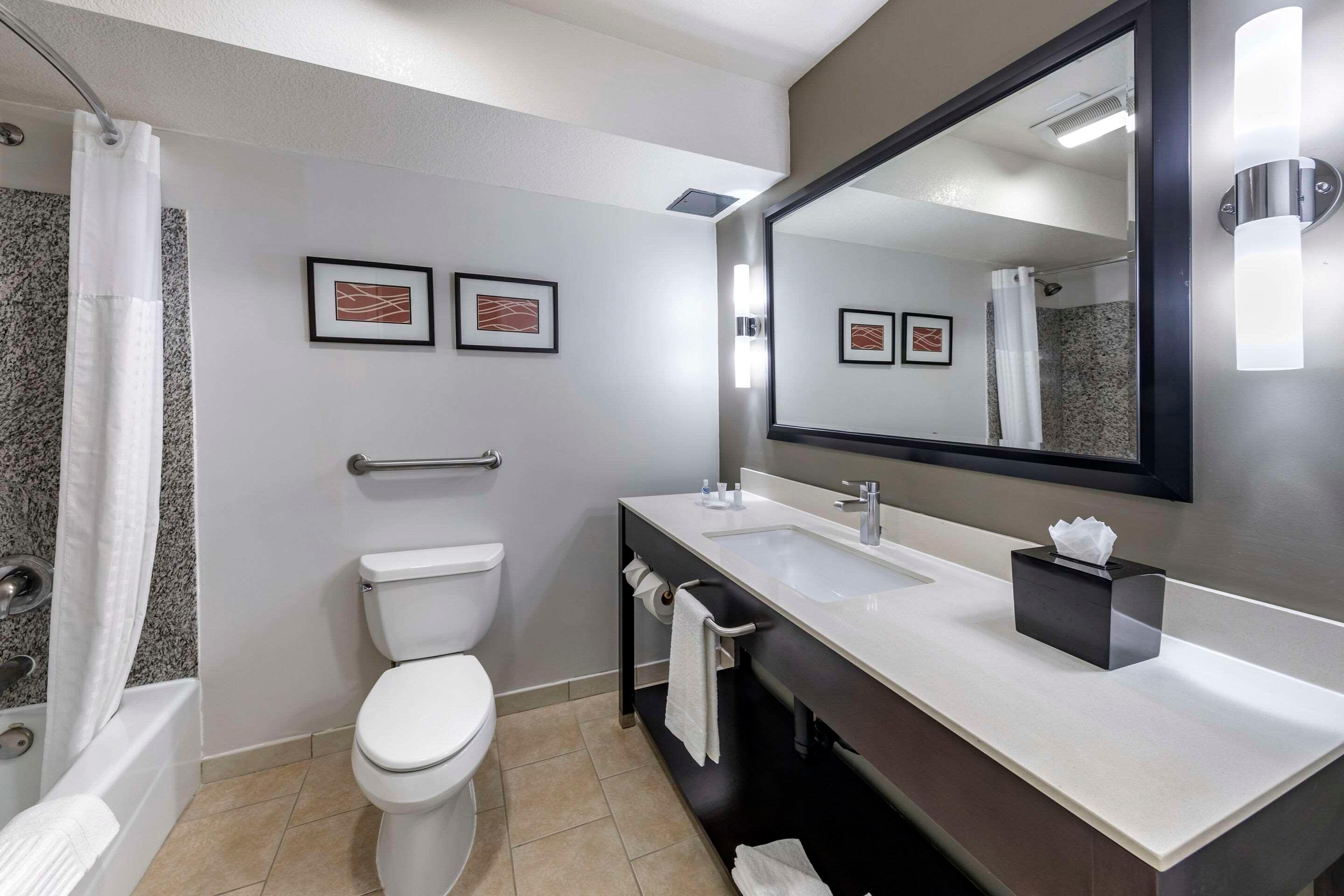 Suite Two Queen Beds