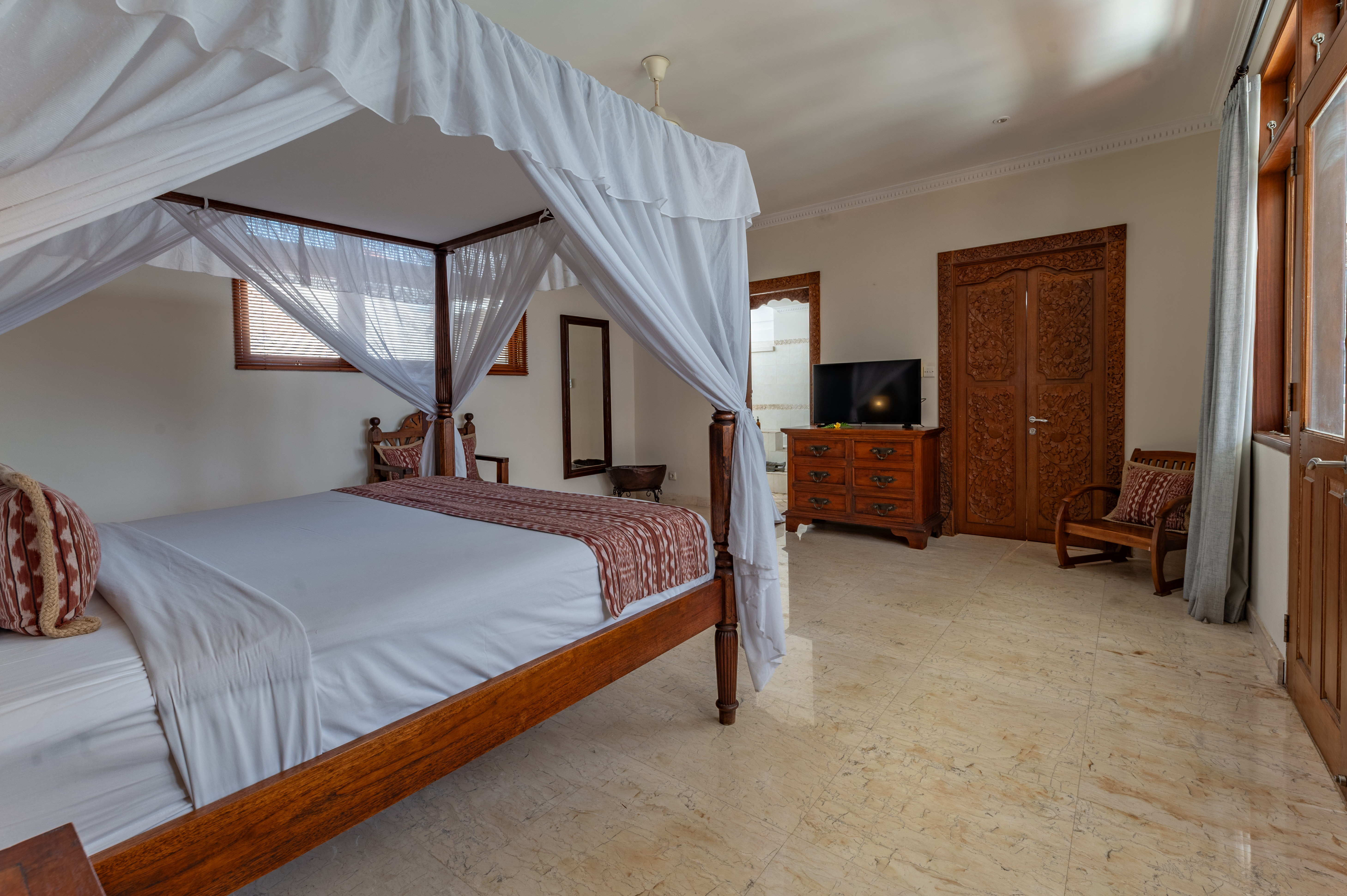 Villa Four Bedrooms with Private Pool