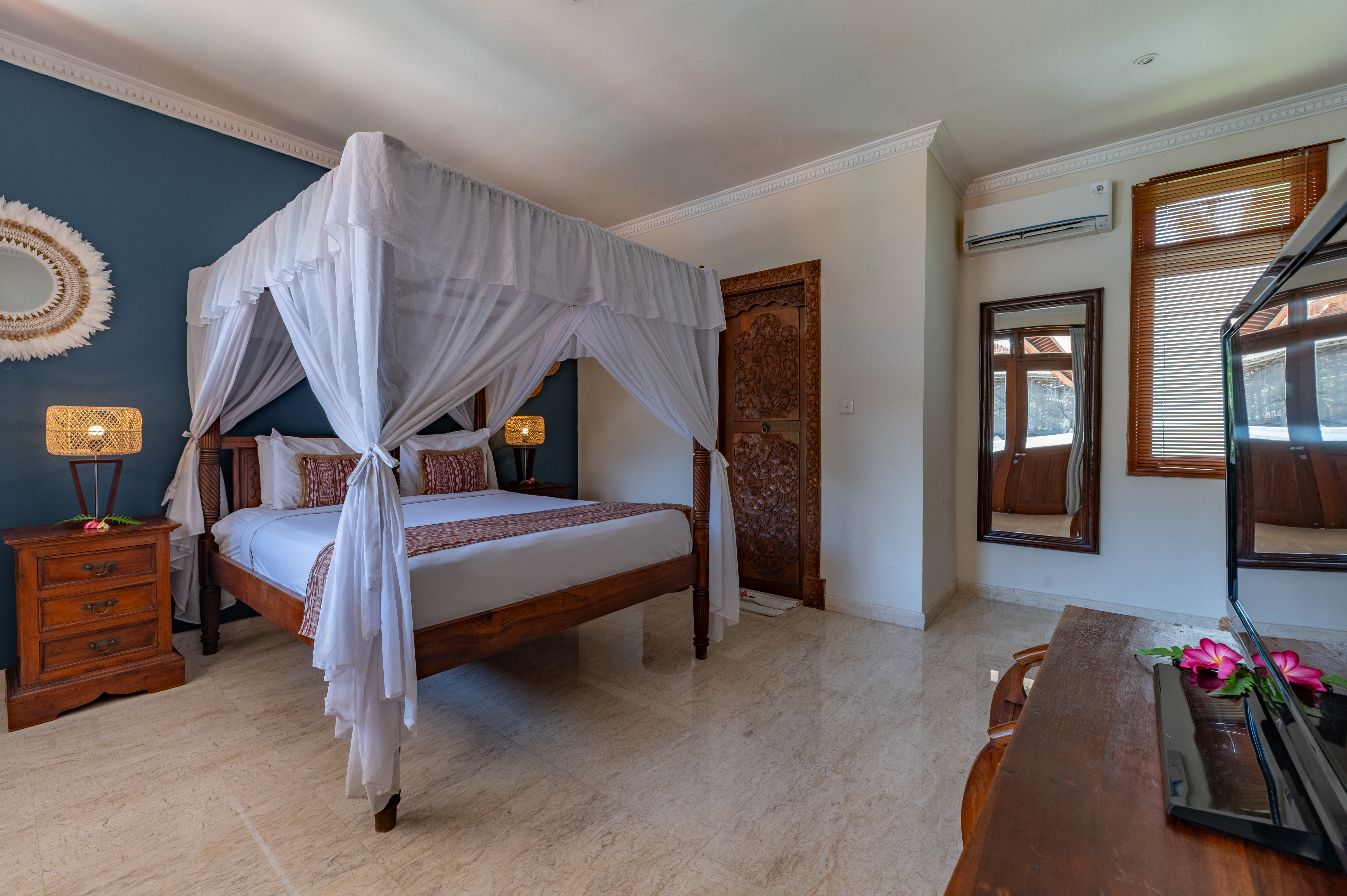 Villa Four Bedrooms with Private Pool