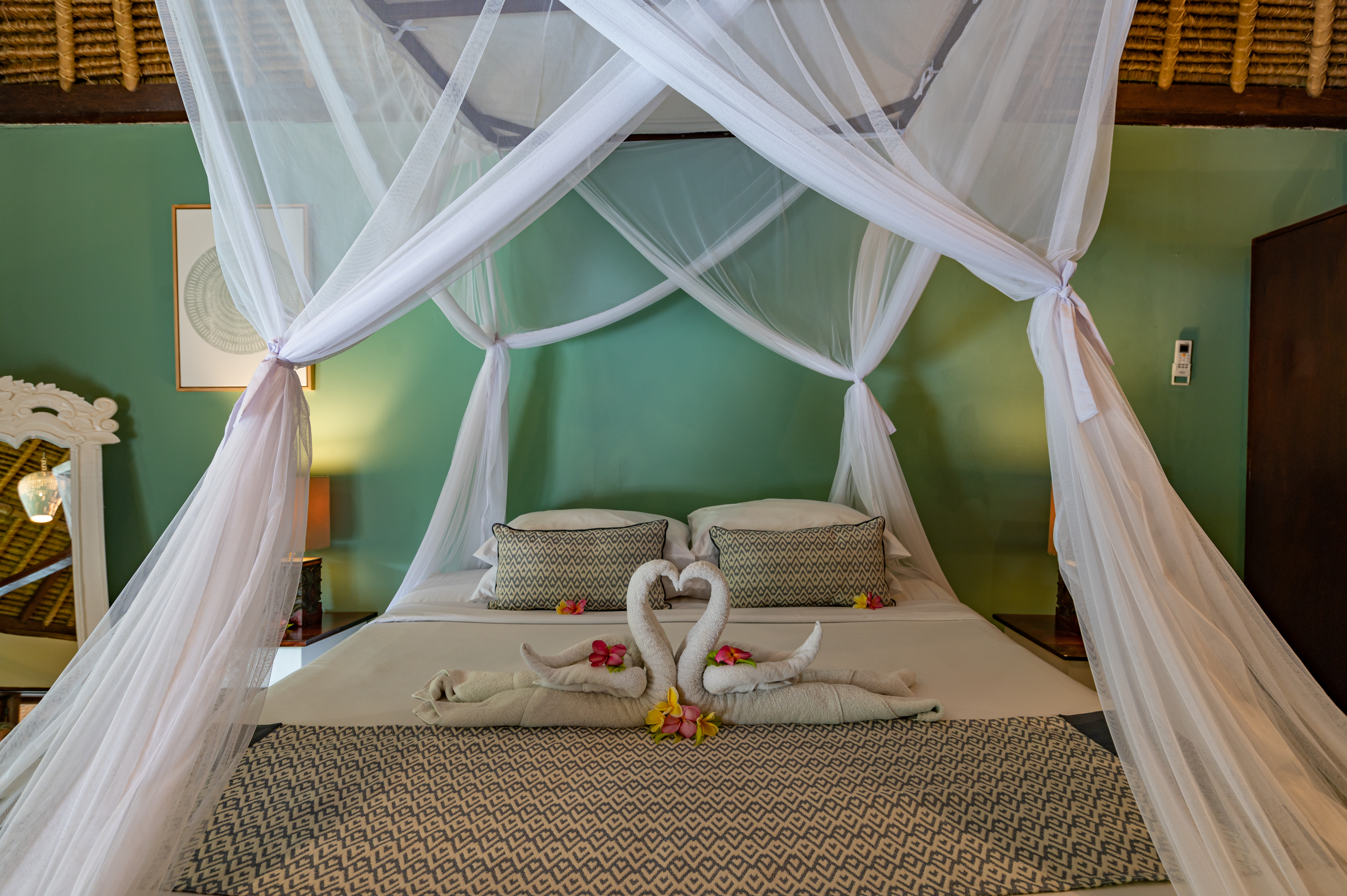 Bungalow Deluxe One Bed