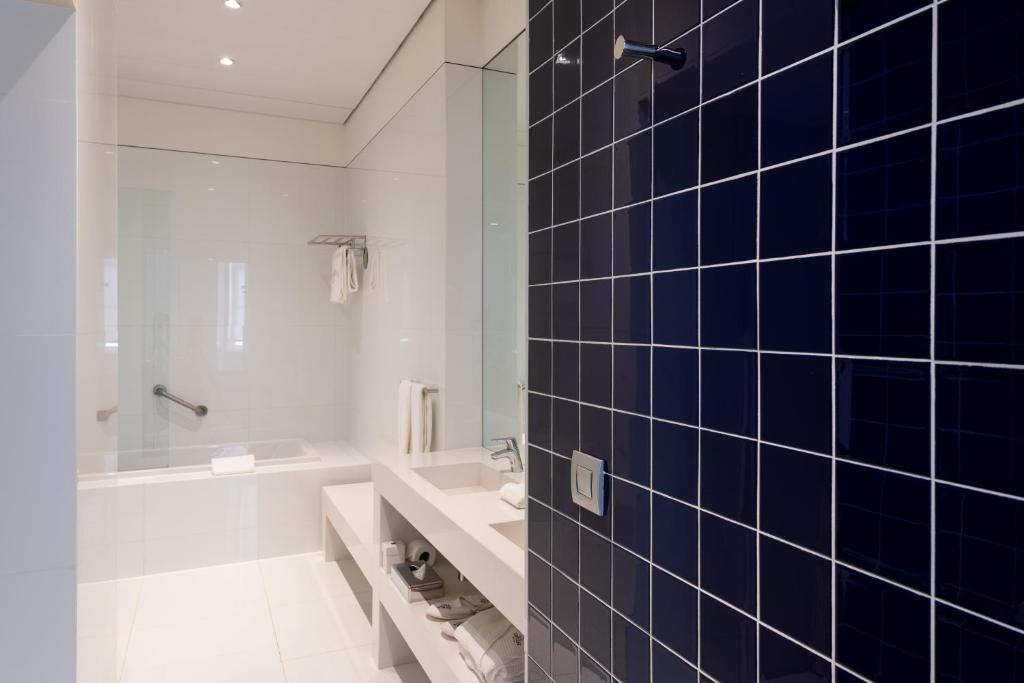 Double or Twin Premium