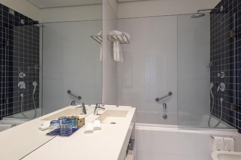 Double Single Deluxe