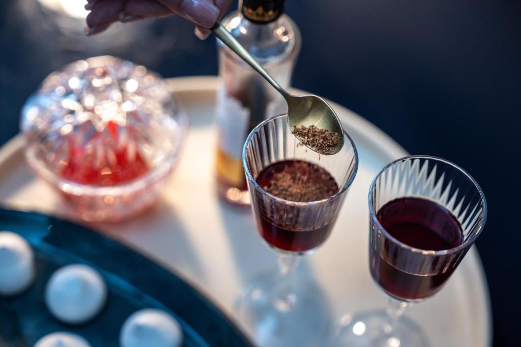 Double Single Premium