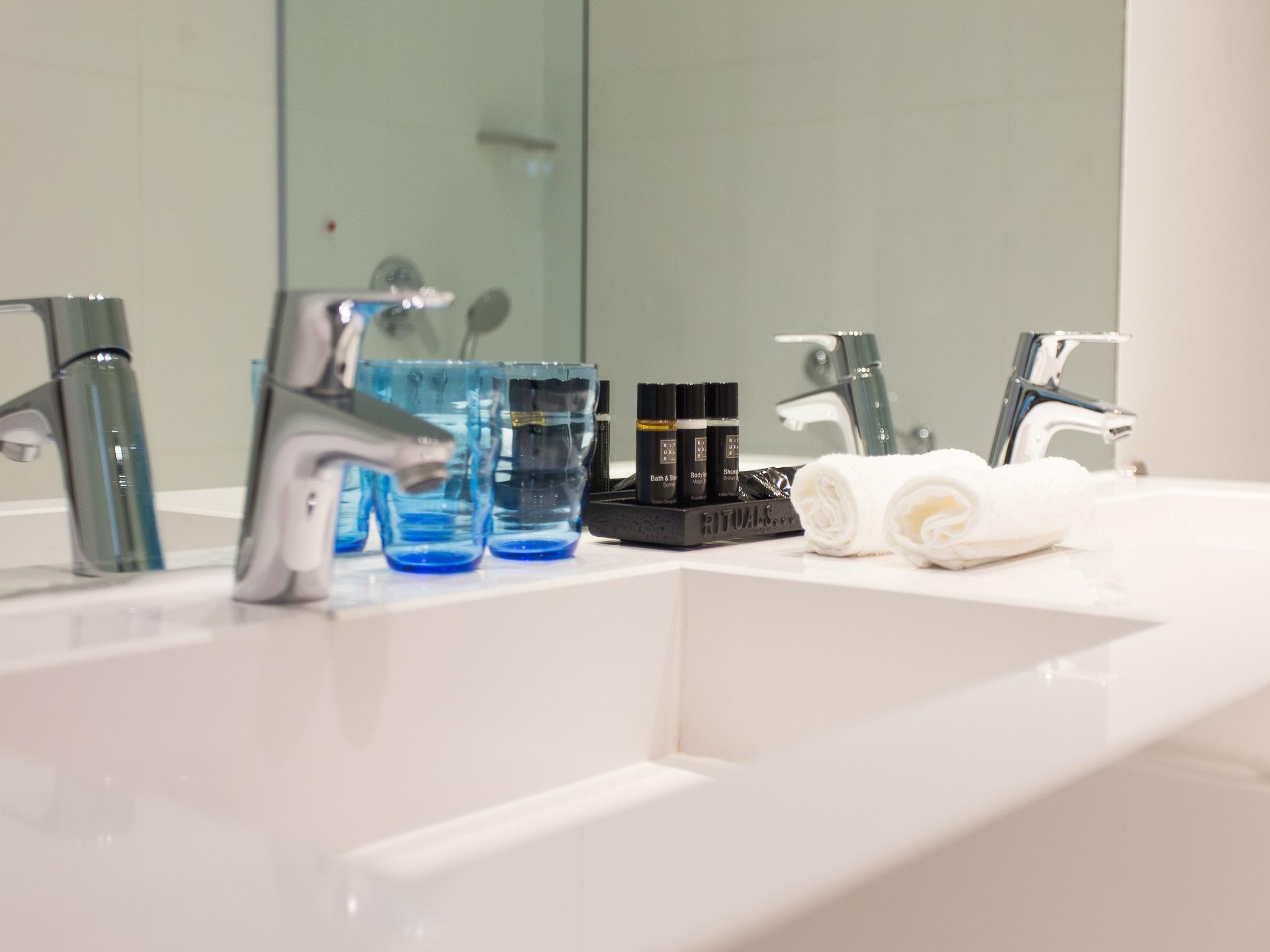 Double or Twin Deluxe