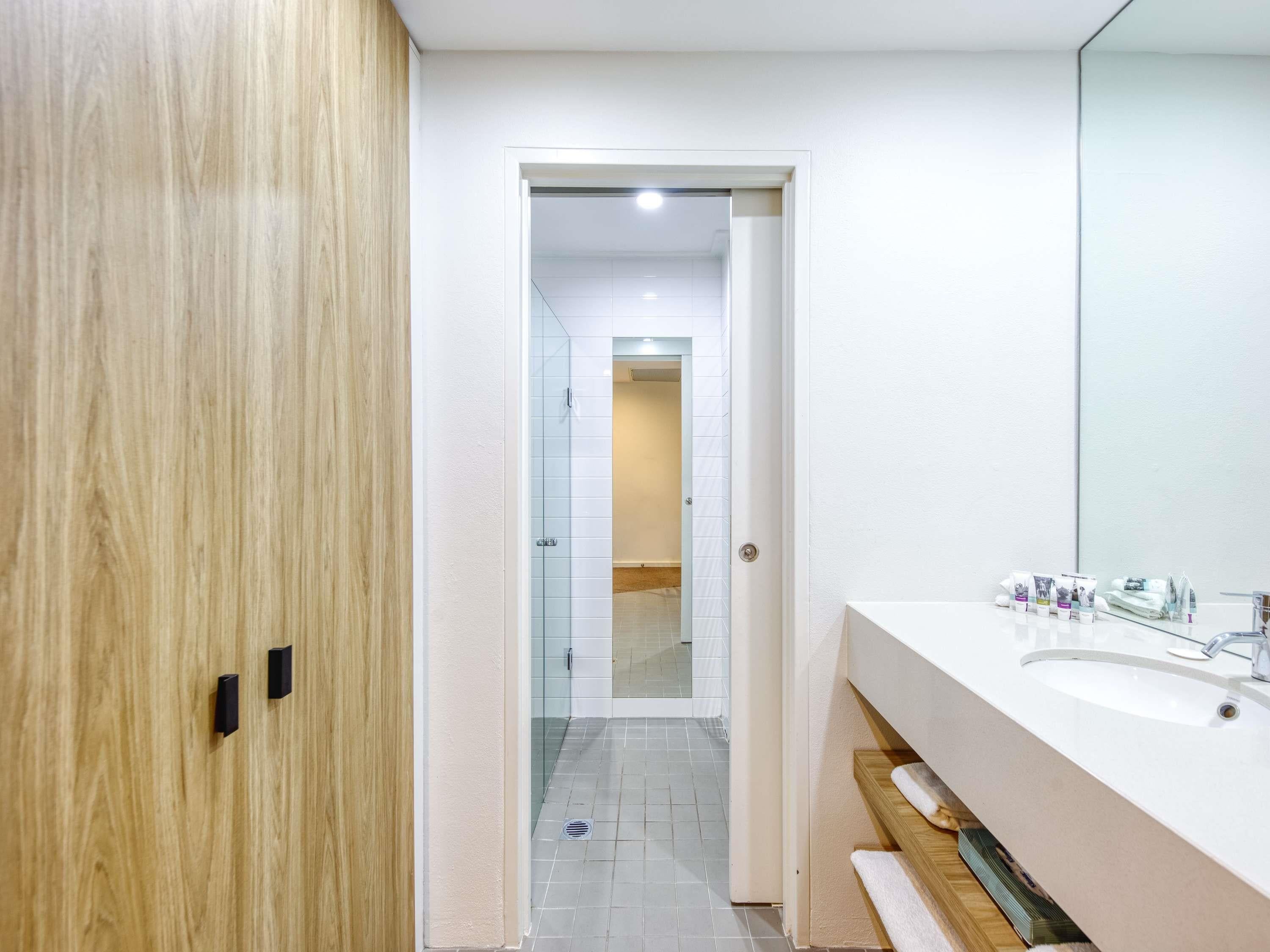 Double Queen Size Bed