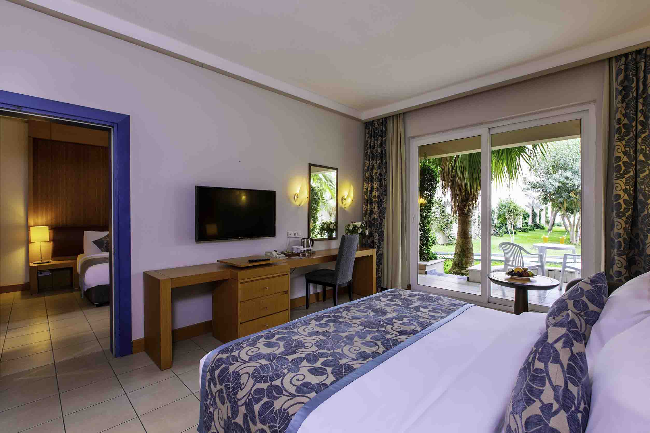 Family Room Connecting Room