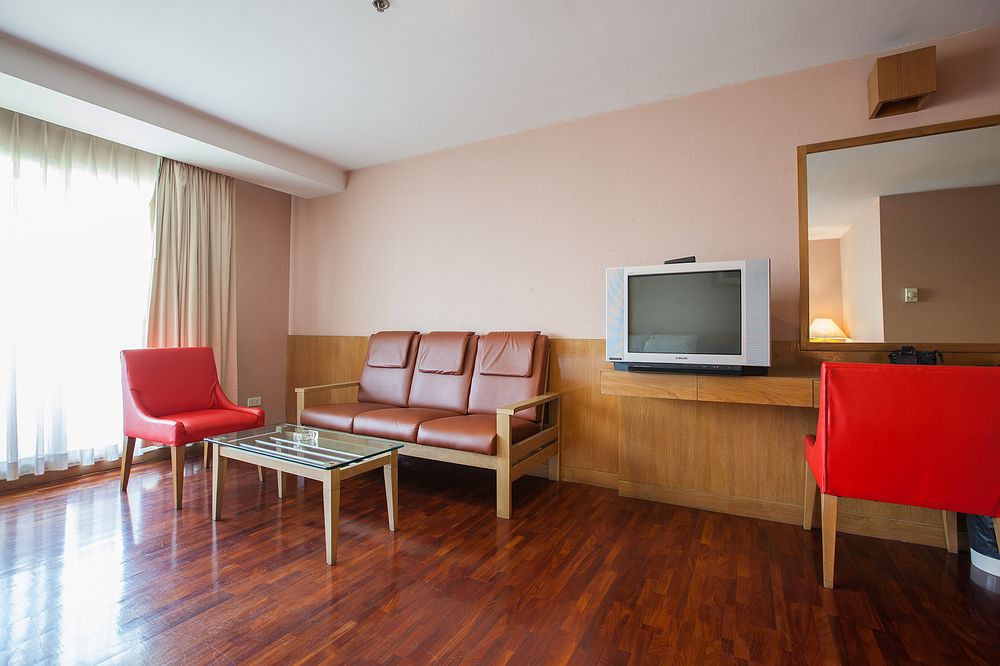 Double or Twin Executive