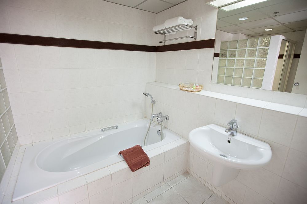 Double or Twin Executive