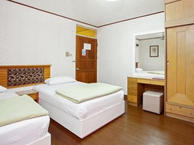 Double or Twin Superior