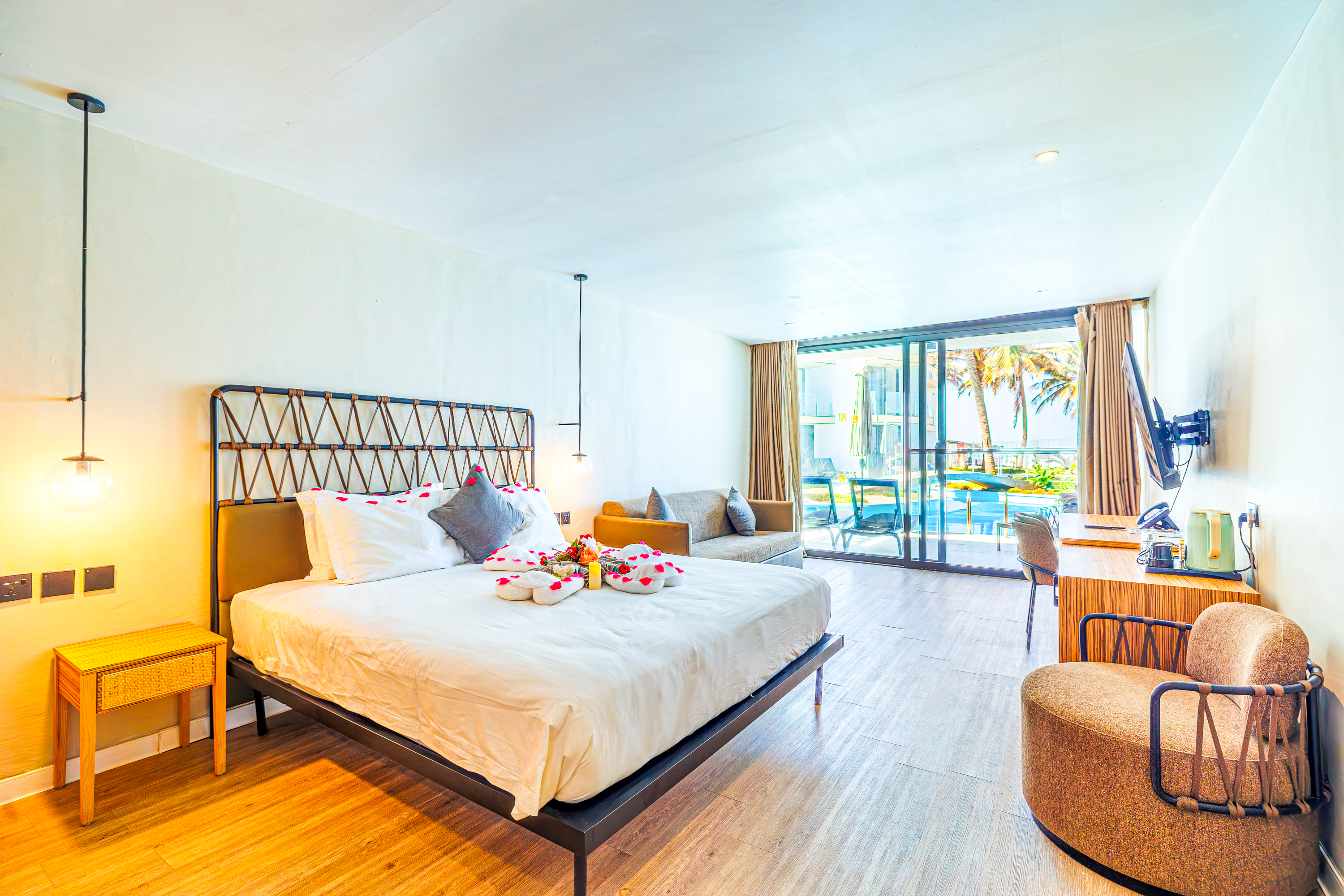 Double Deluxe with Private Pool