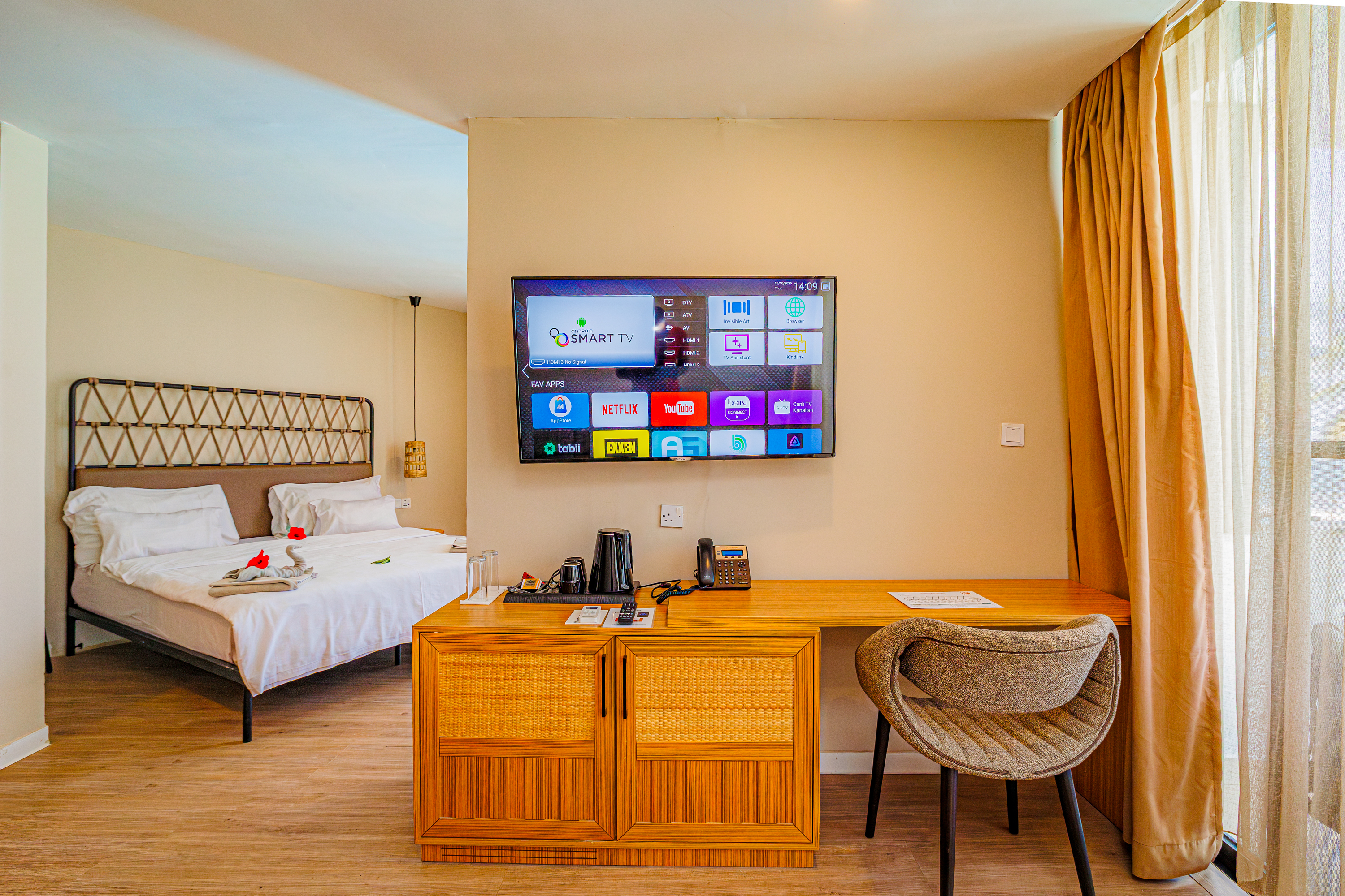 Suite Deluxe Ocean View One Bedroom