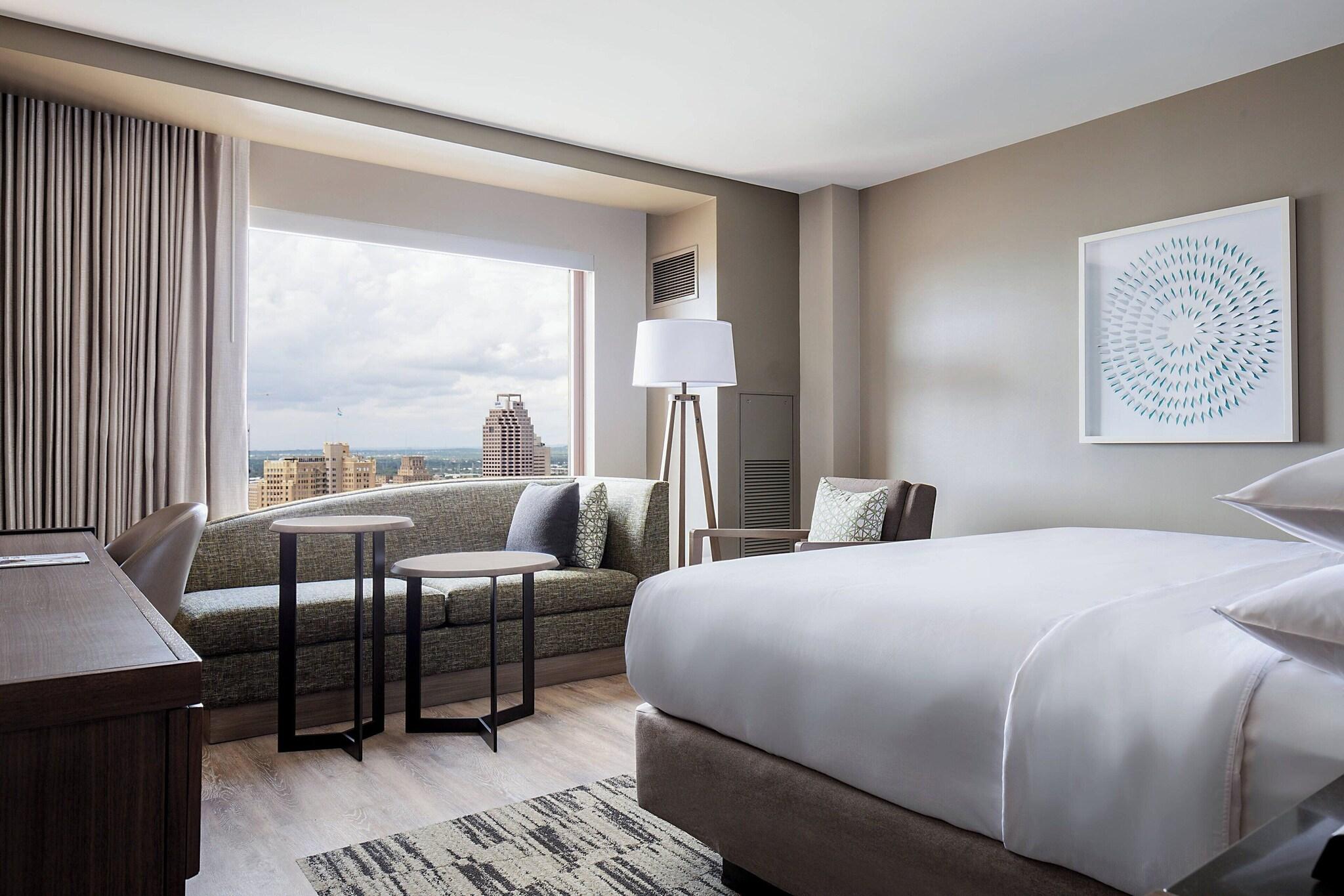 Suite King Bed One Bedroom 