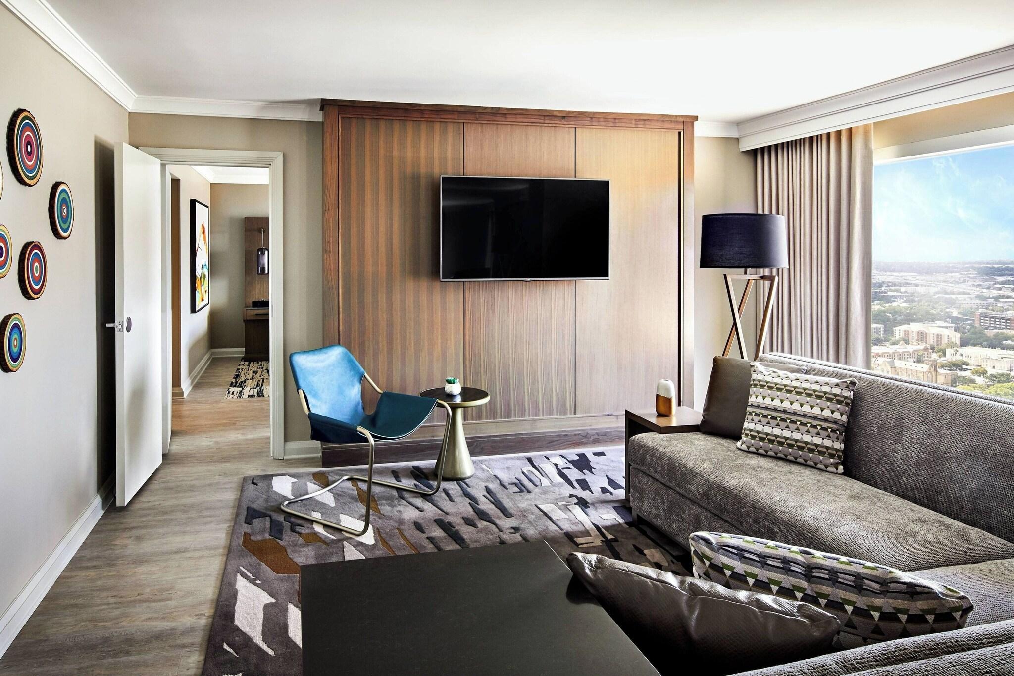 Junior Suite King Size Bed