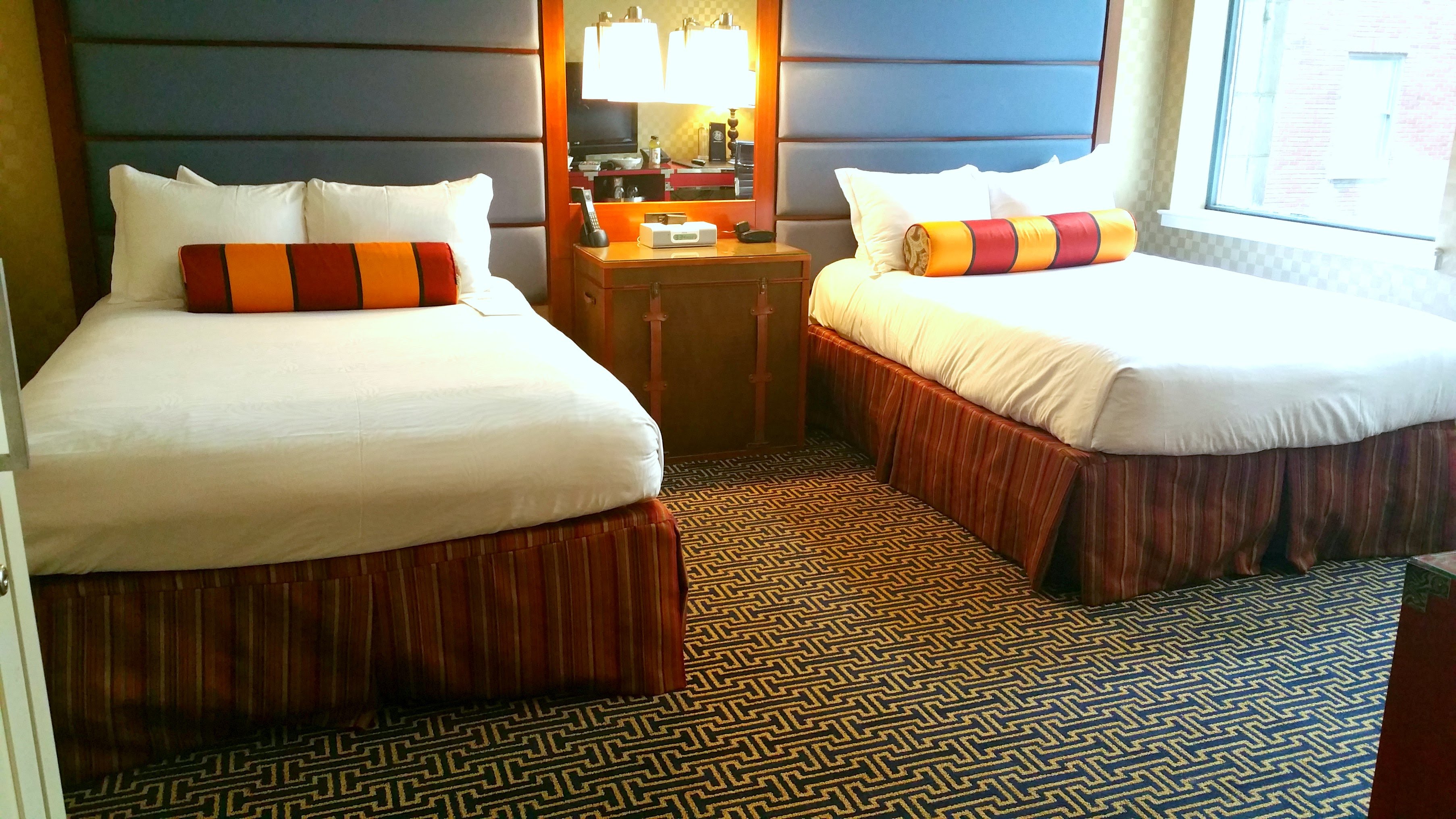 Double Deluxe King Bed