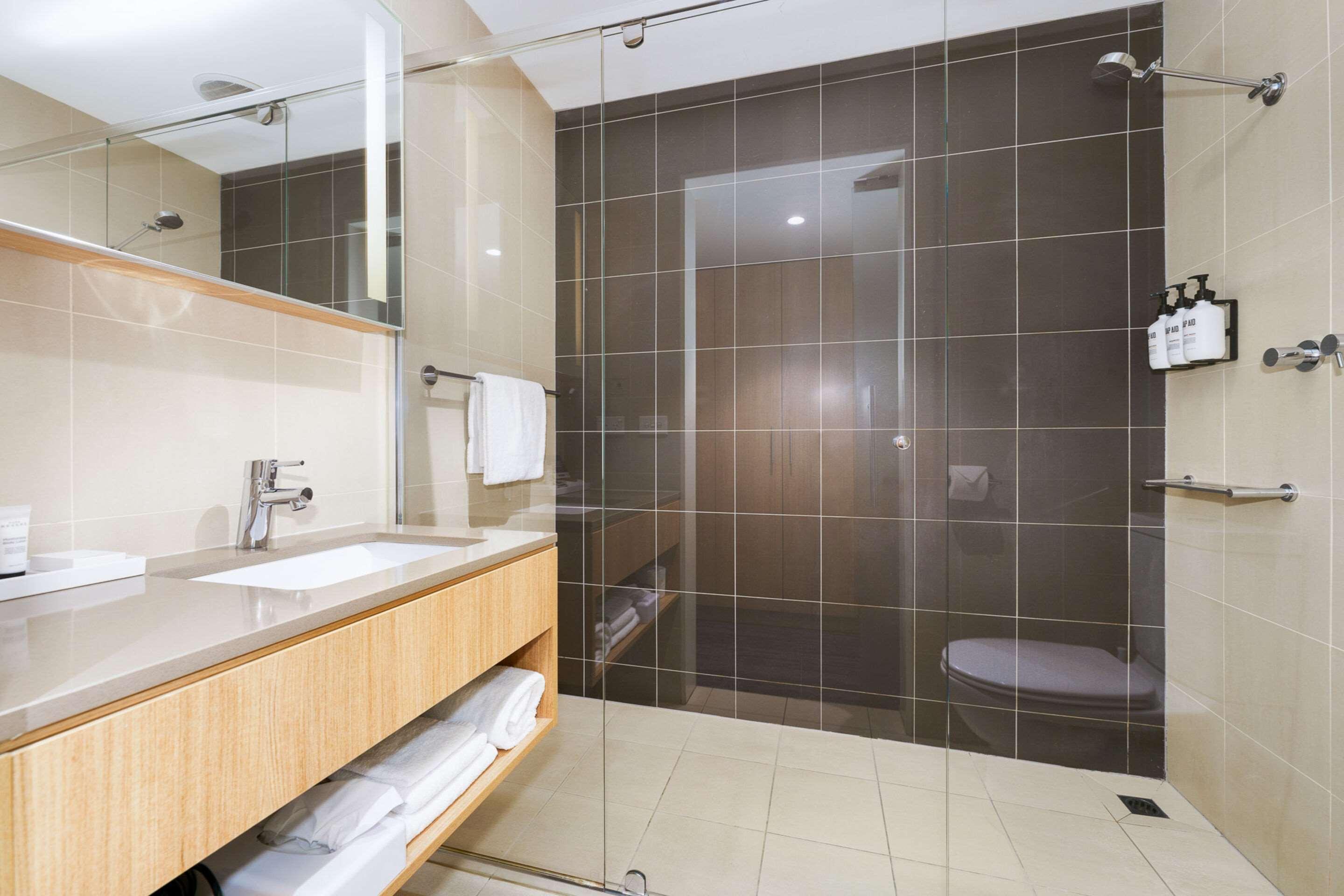 Double Queen Size Bed