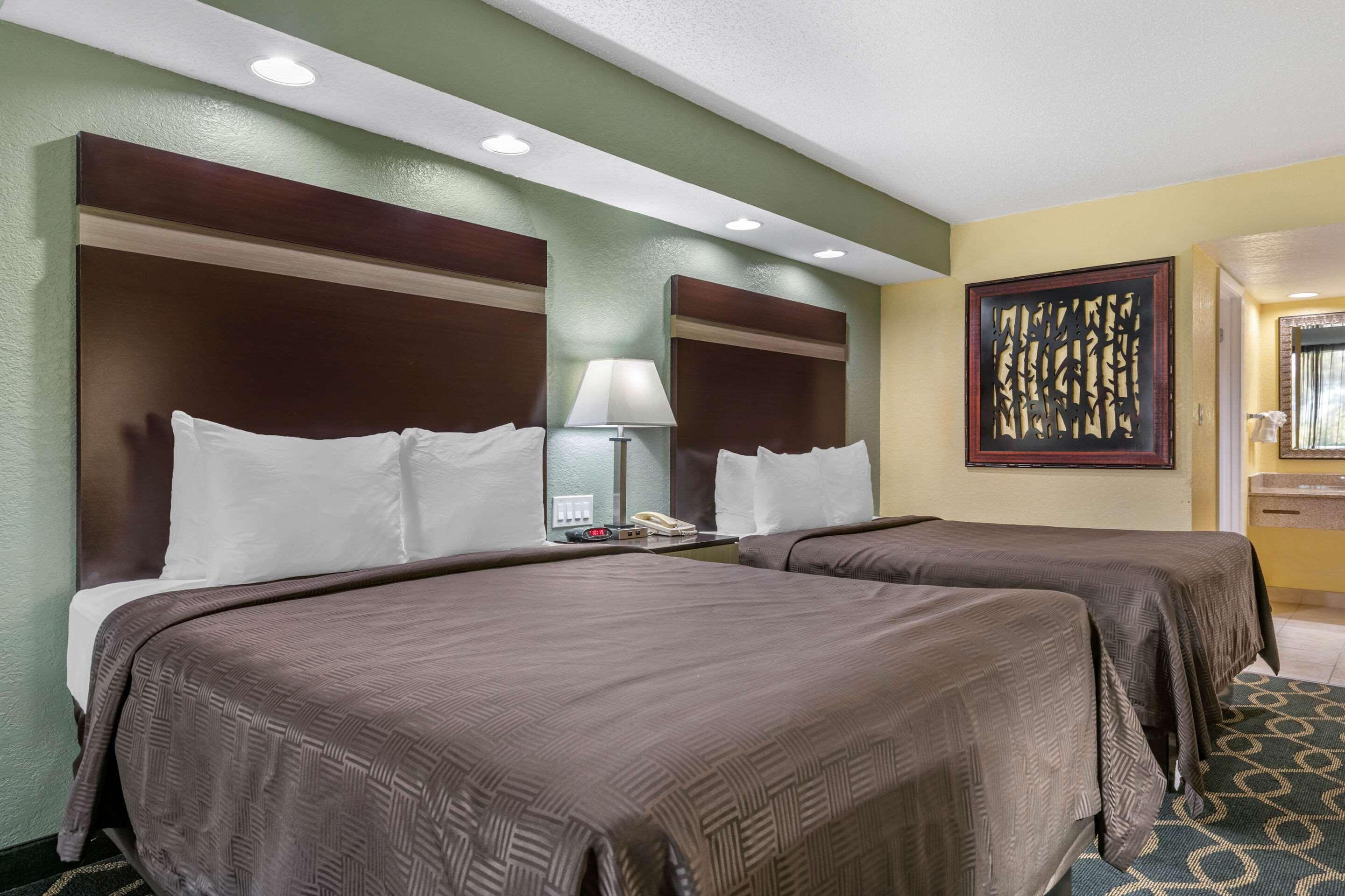 Double Two Queen Beds