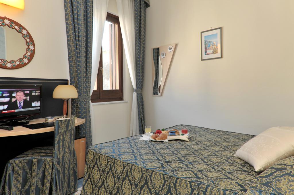 Double Single Economy