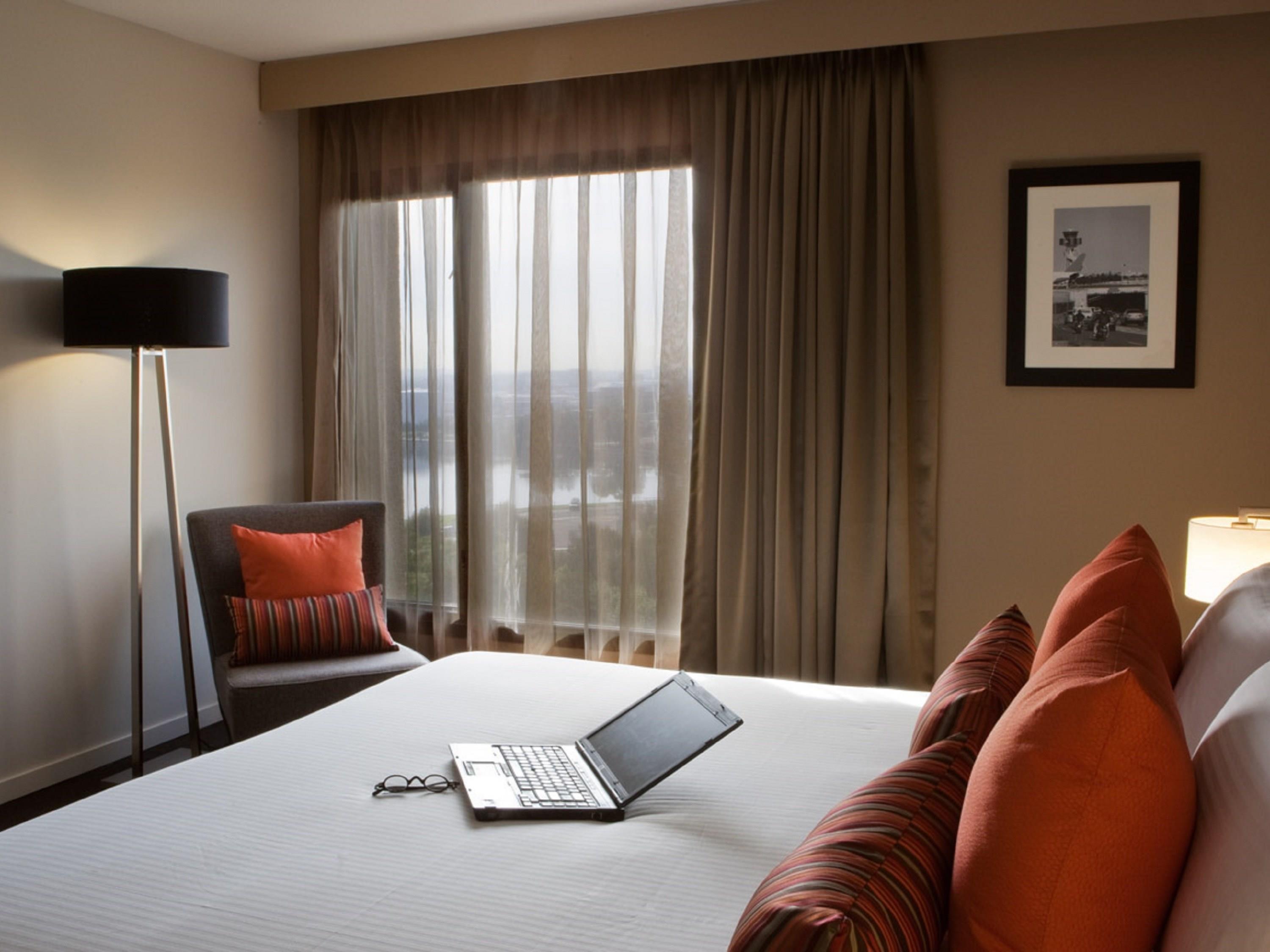 Suite Deluxe King Bed