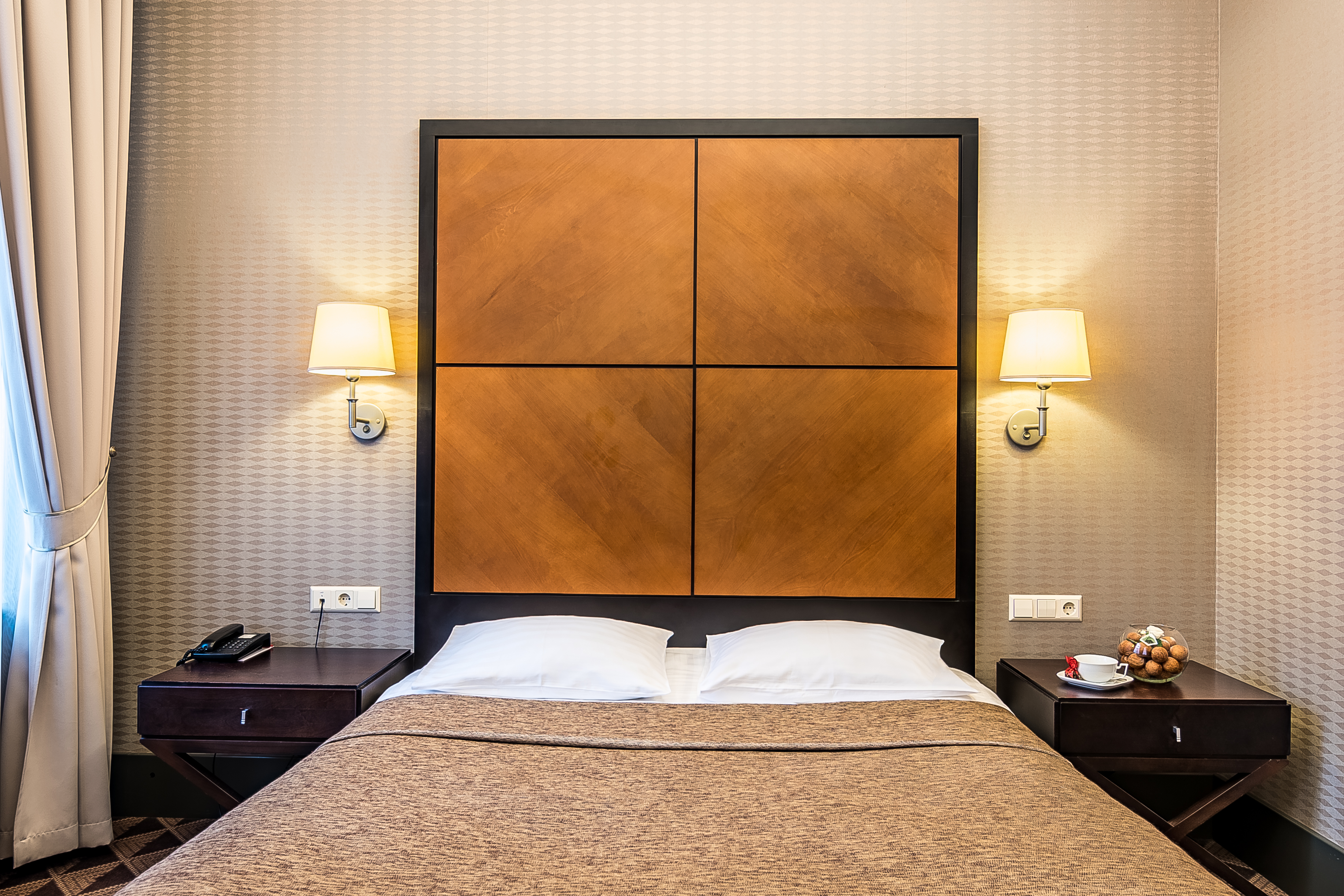 Double Single Business