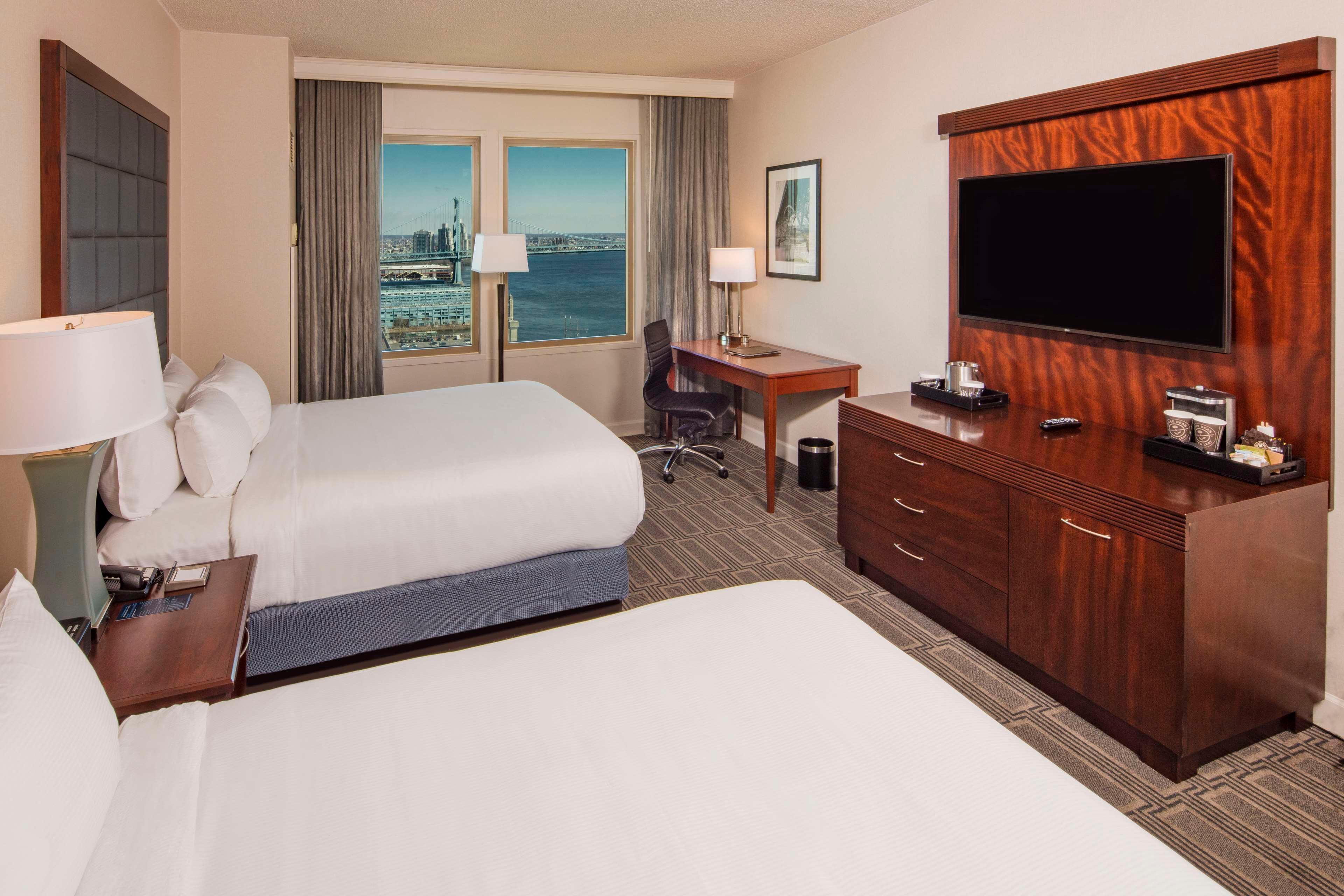 Room Executive Two Queen Beds