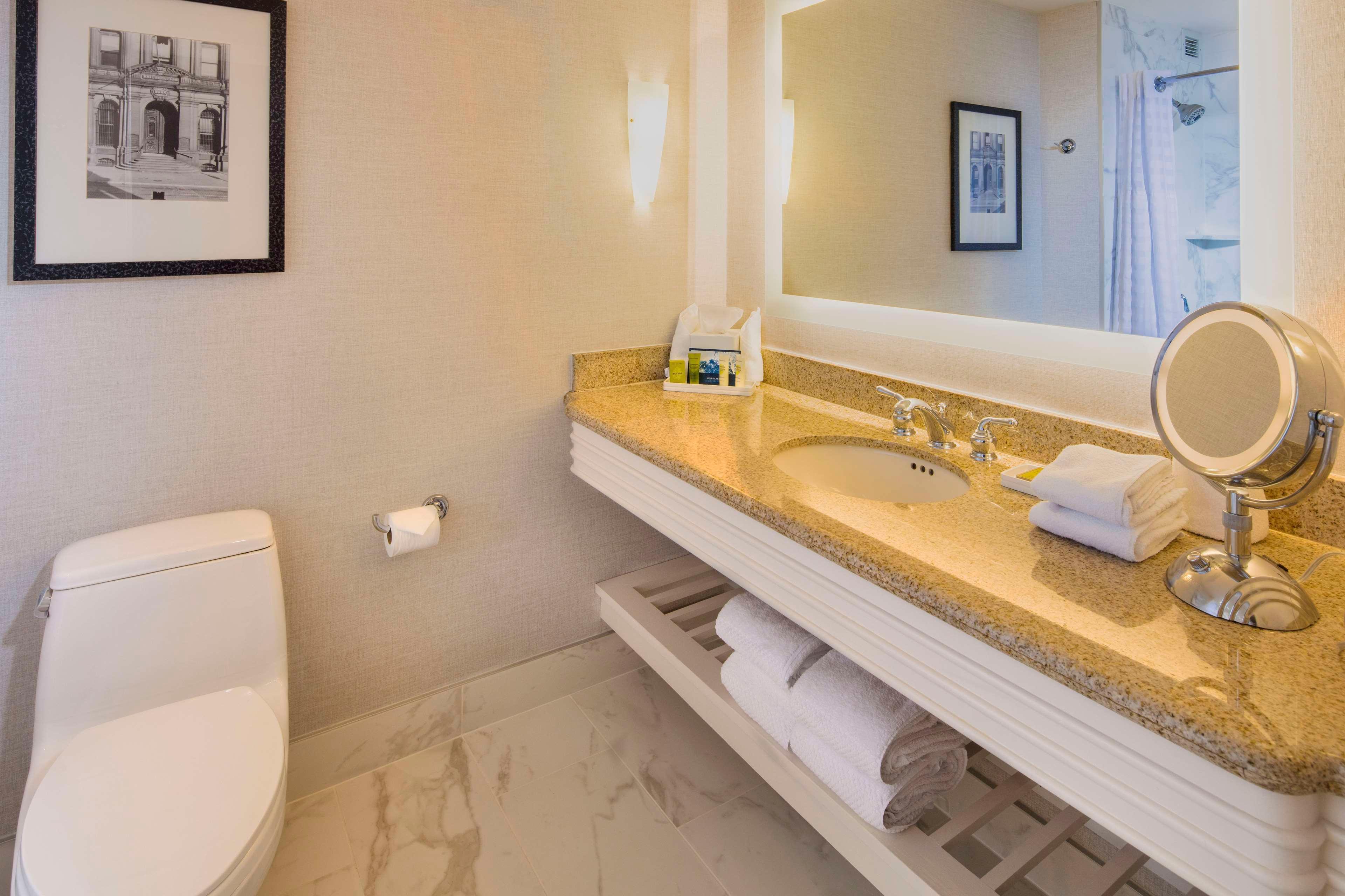 Room Executive Two Queen Beds