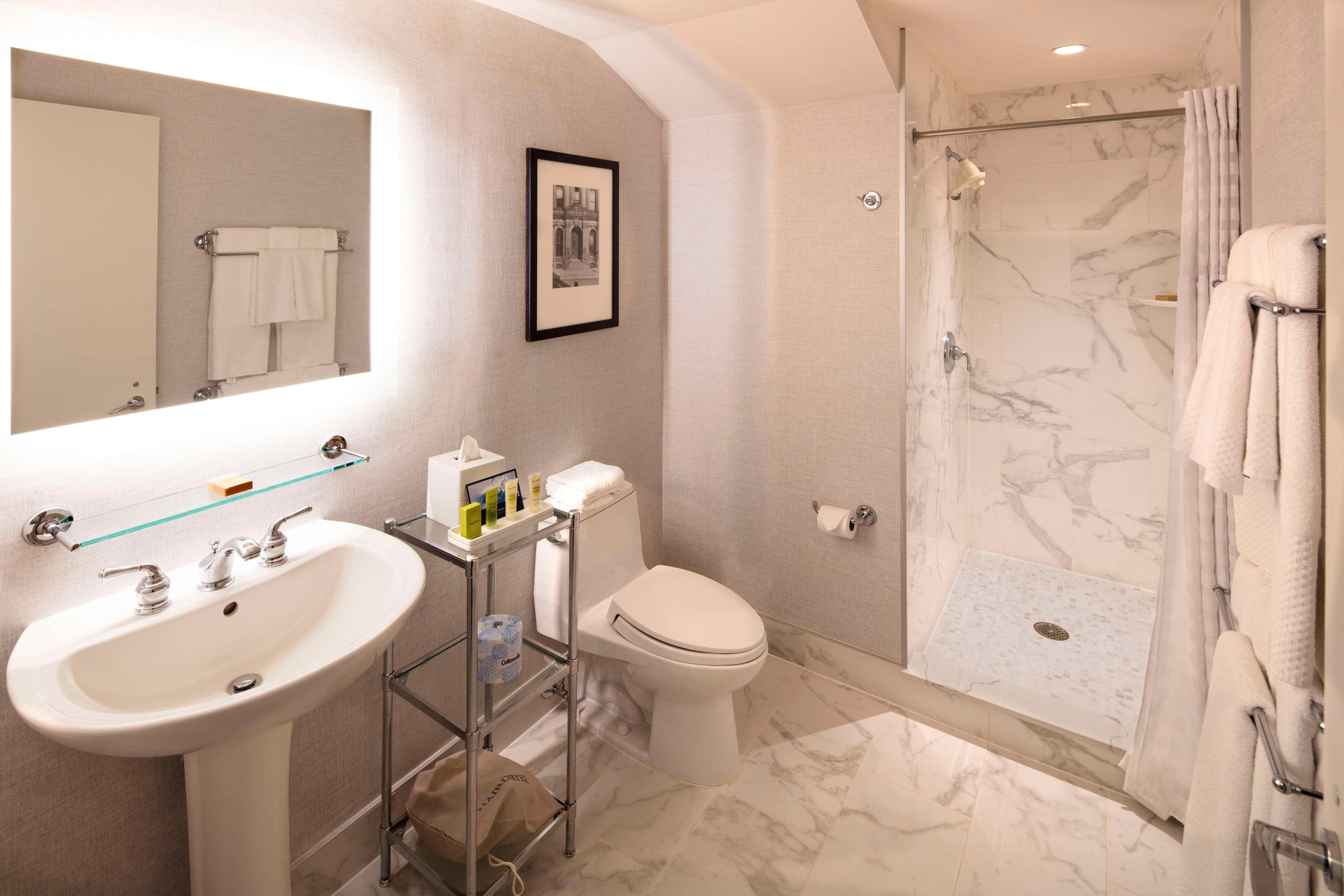 Suite Two Queen Beds